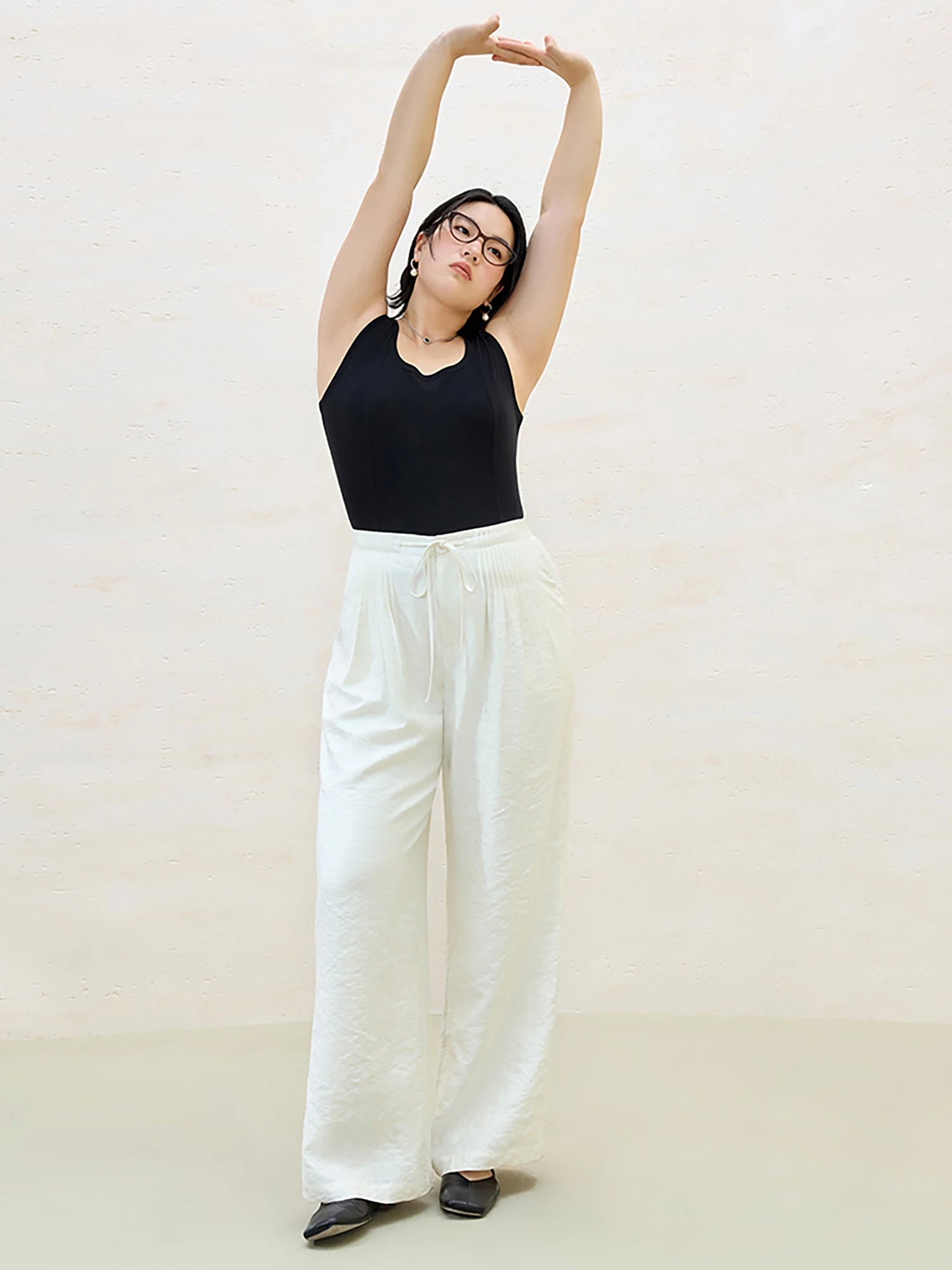 DUSHU Plus Size Loose Lazy Pleated Floor-length Pants Women 2025 Summer New Commuting Slim All-match Casual Pants 25DS82126