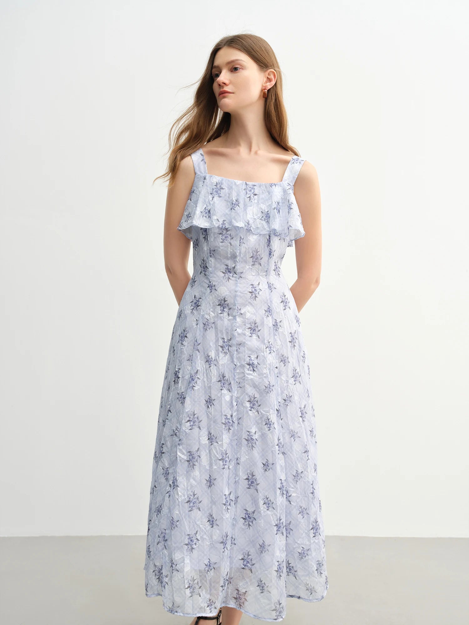 DUSHU French Style Rose Print Cut Flower Strappy Dress 2025 New Summer Arrival Elegant Temperament Slim Long Dress 25DS82577