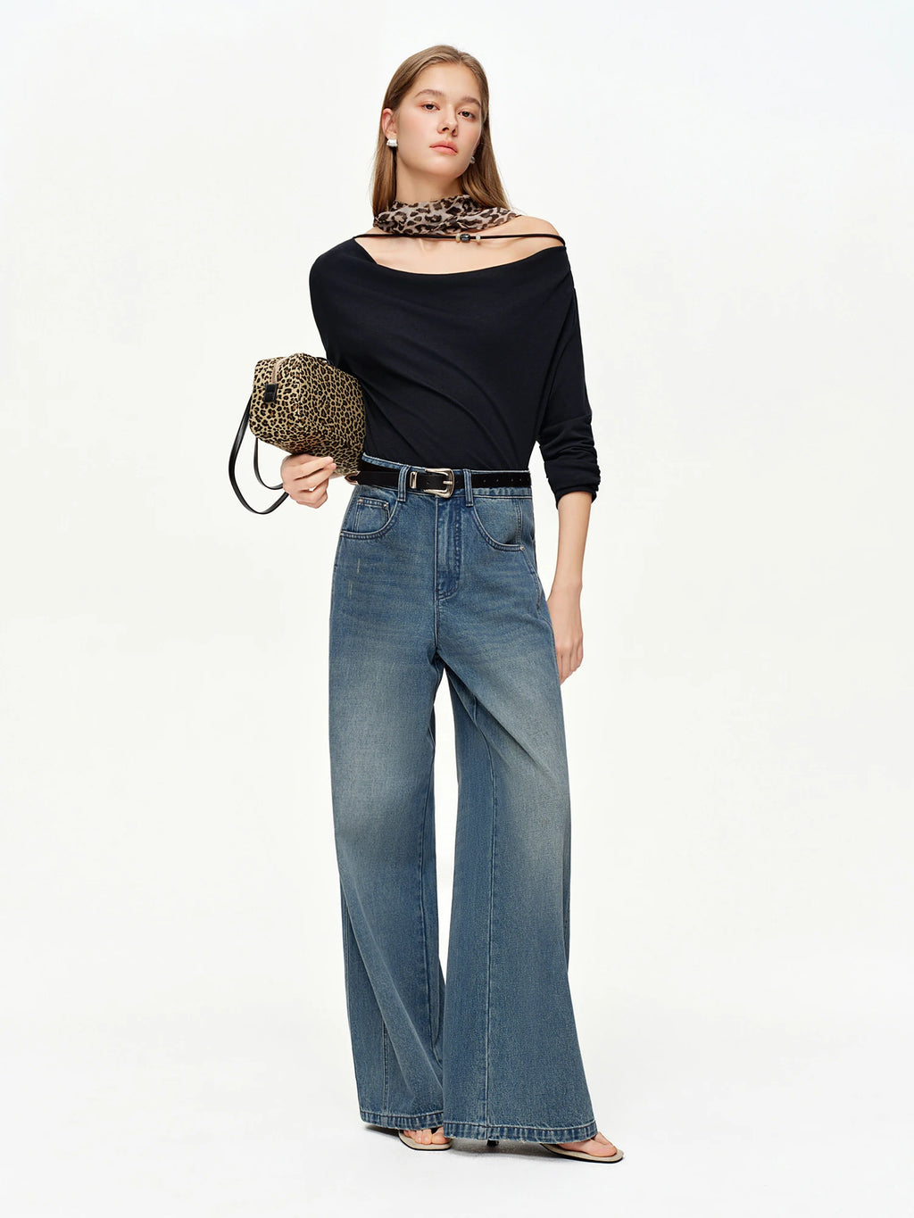 DUSHU Elegant Beaded Swinging Collar Lace Patchwork T-shirts Women Spring 2026 Slim Top Commuting Temperament Streetwear
