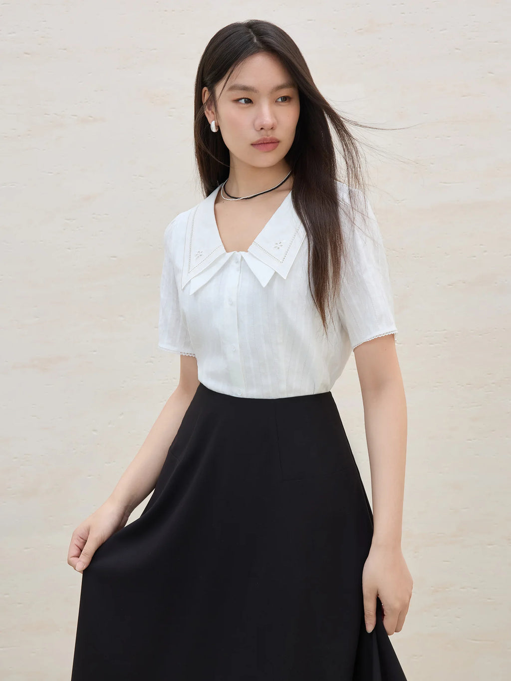 DUSHU Plus Size Double-layer Doll Collar Hollow Embroidery Blouse For Female 2025 Summer New Commuter Fashion Shirt 25DS82220