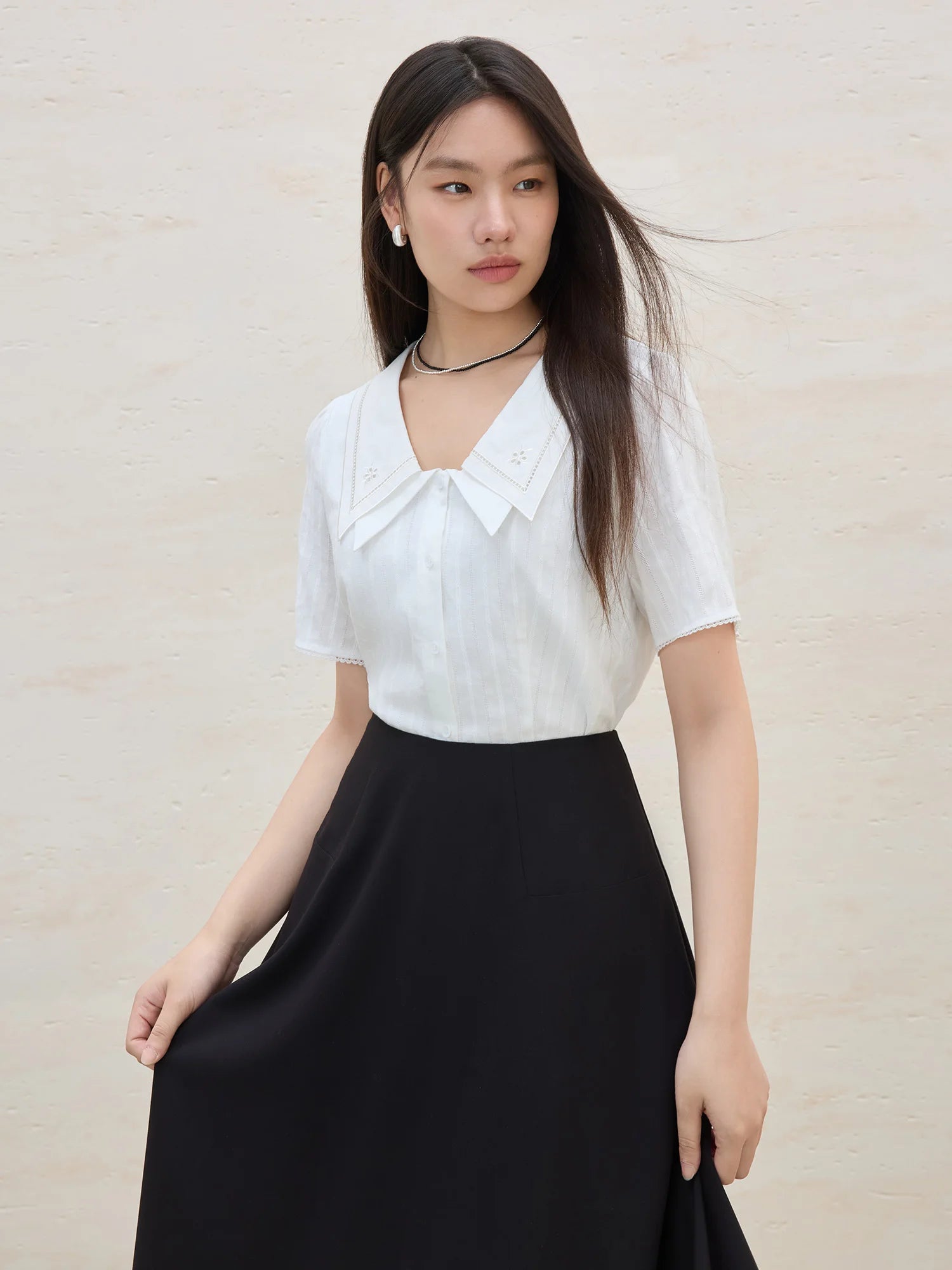 DUSHU Plus Size Double-layer Doll Collar Hollow Embroidery Blouse For Female 2025 Summer New Commuter Fashion Shirt 25DS82220