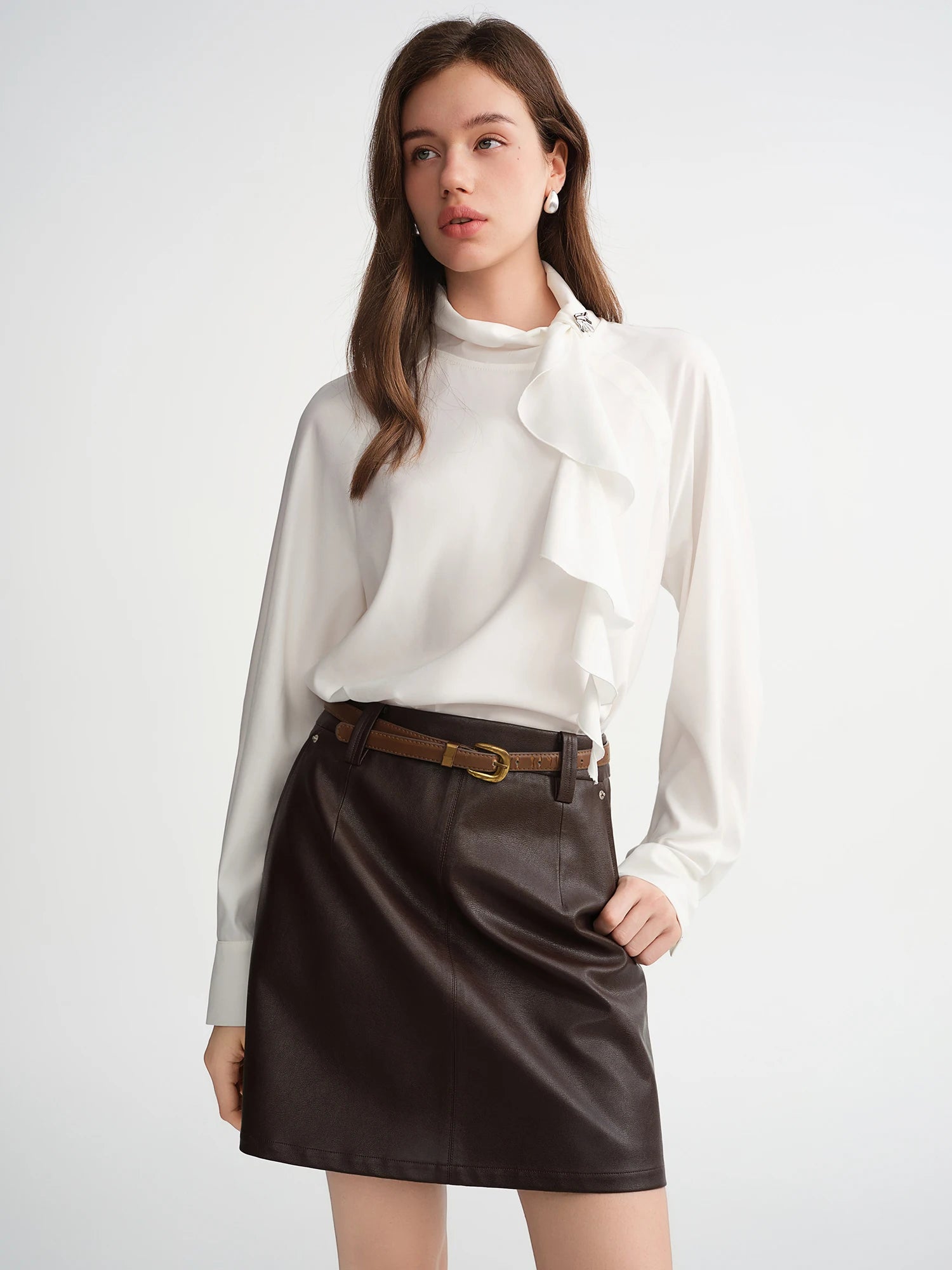 DUSHU Asymmetrical Skew Collar Shirts Women White Elegant Ladies Casual Temperament Slim Blouses Korean Style Winter Draped Tops