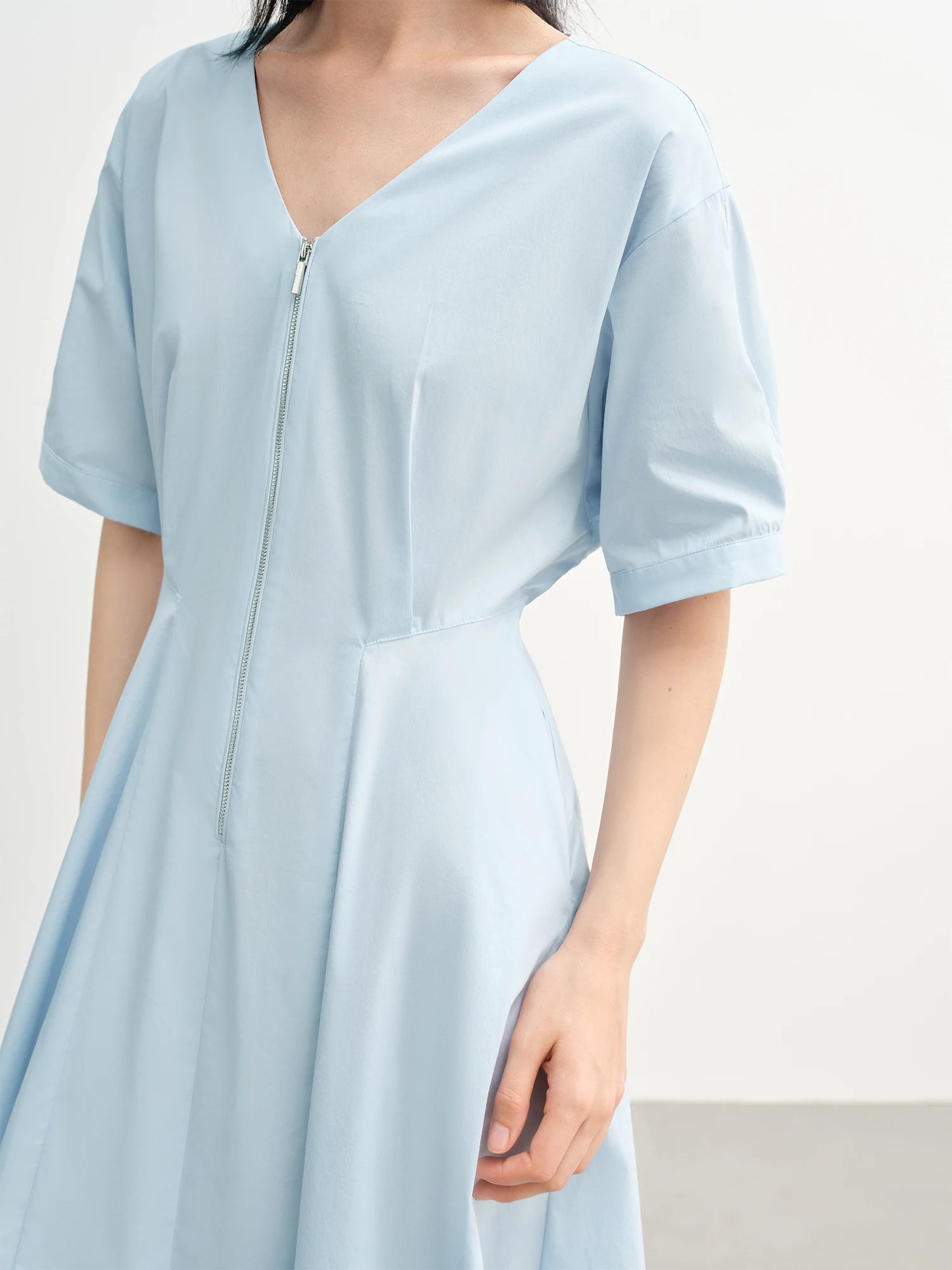 DUSHU 2025 Summer Women Curve-Flattering V-Neck Maxi Dress - Streamlined Zipper Back & Breathable Chiffon for Office-to-Outing