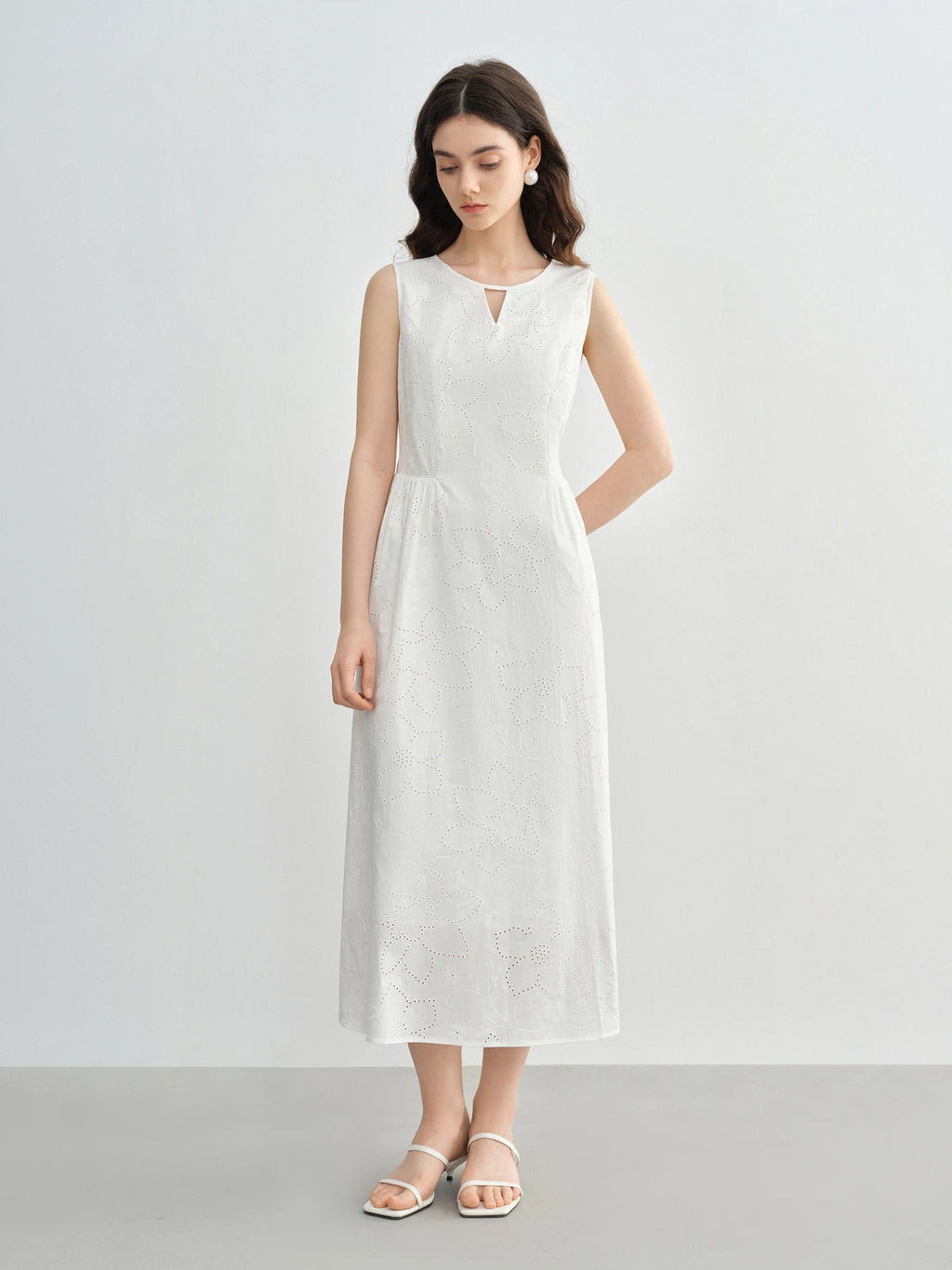 DUSHU French Hepburn Style Retro Casual Women Dress 2025 Summer New White HIgh Waist Slim Strappy Dress 25DS82612+25DS82565