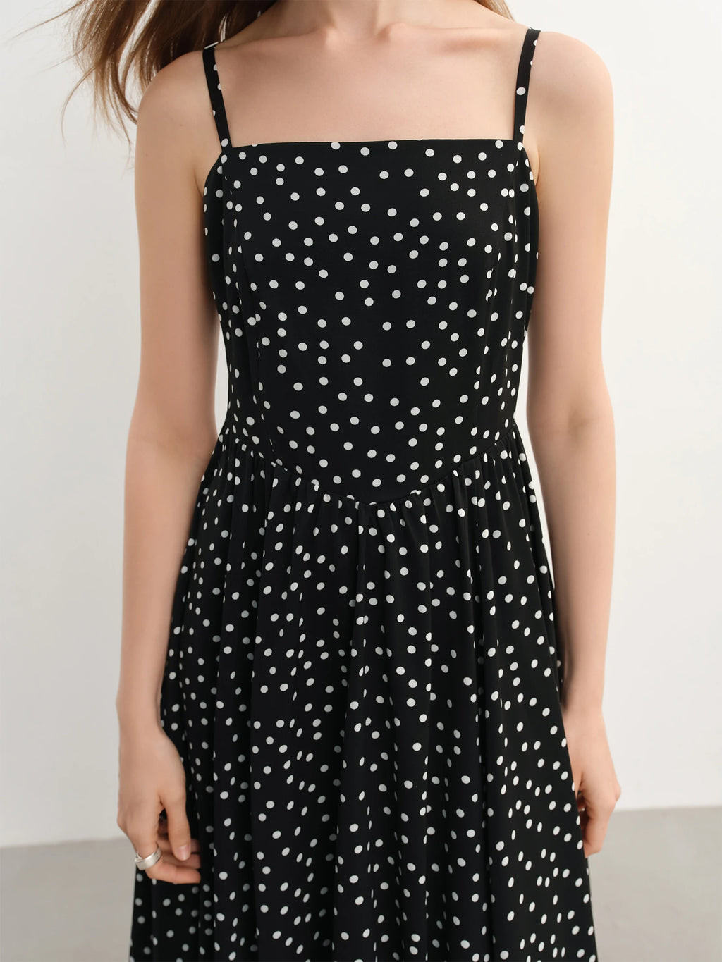 DUSHU Plus Size Women Retro French Wave Dot Strapless Dress 2025 Summer Black Dots Slimming Skirt Black Elegant Dress 25DS82824