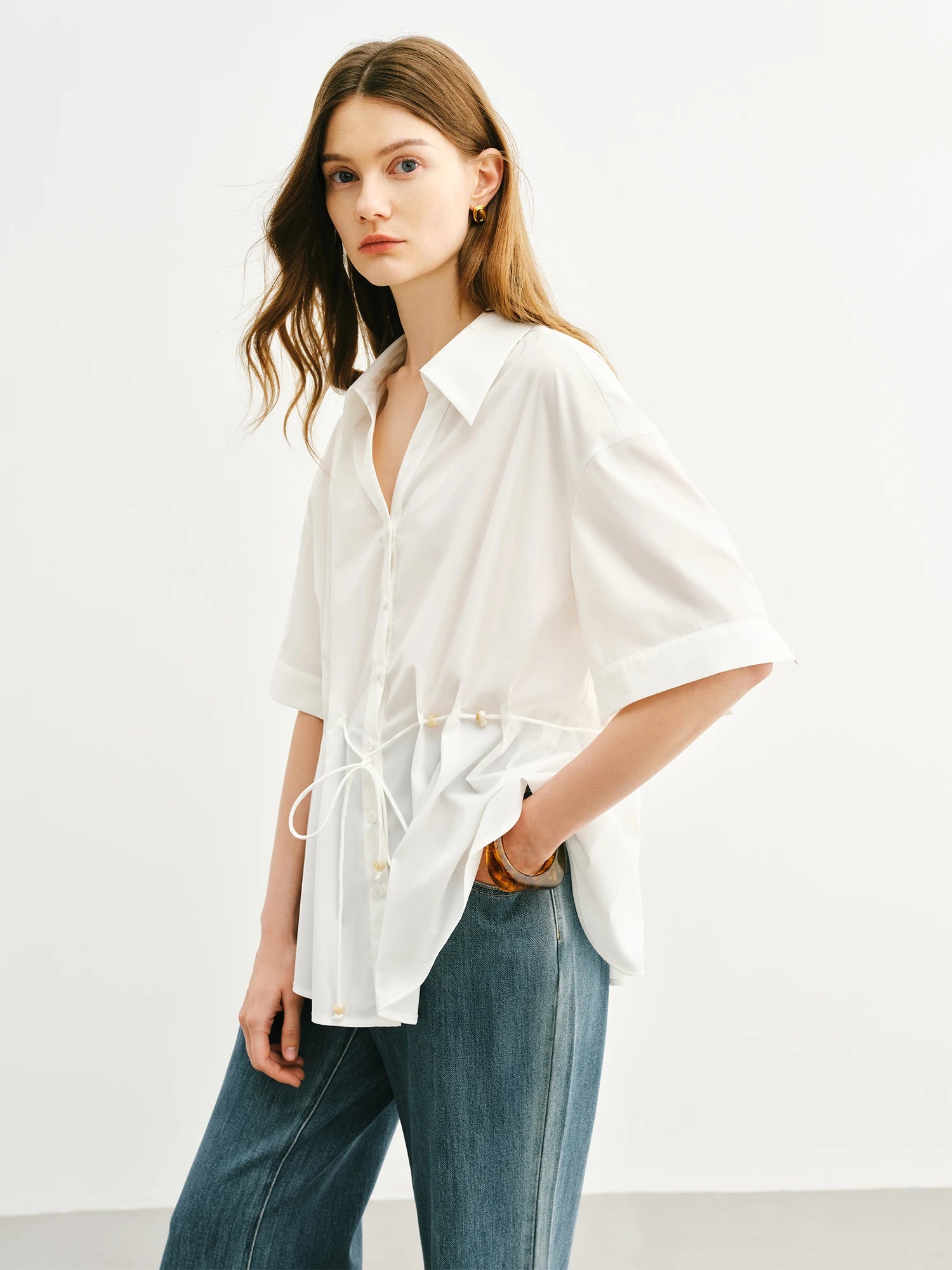 DUSHU Beaded Lace-up Pinched Pleated V-neck Shirt 2025 Summer New Commuter Temperament Top 25DS82696