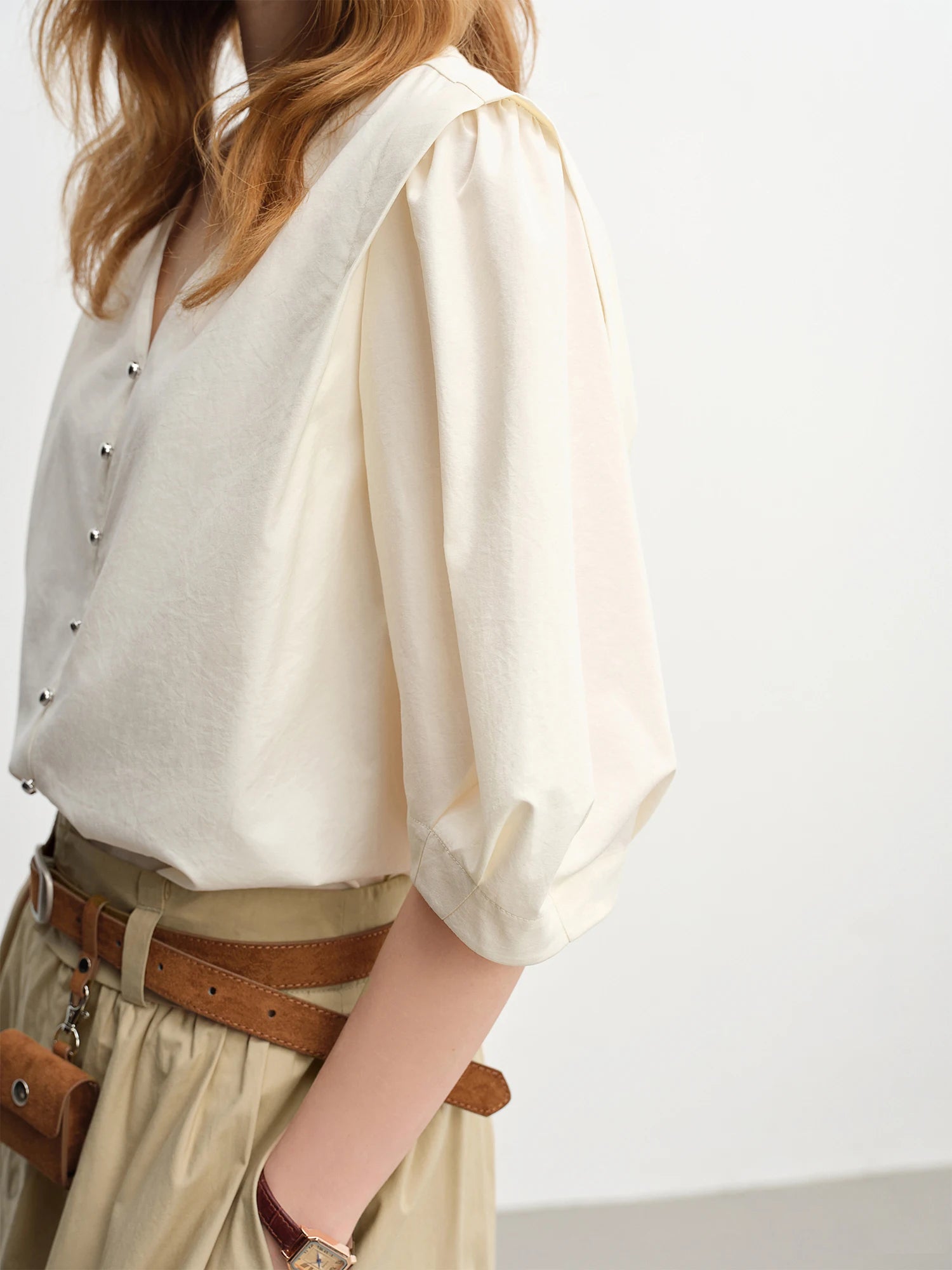 DUSHU V-neck Blouse Half Sleeve Solid Simple Ins Korean Style 2025 Autumn New Fashion Commuting All-match Slim Tops 25DS83178