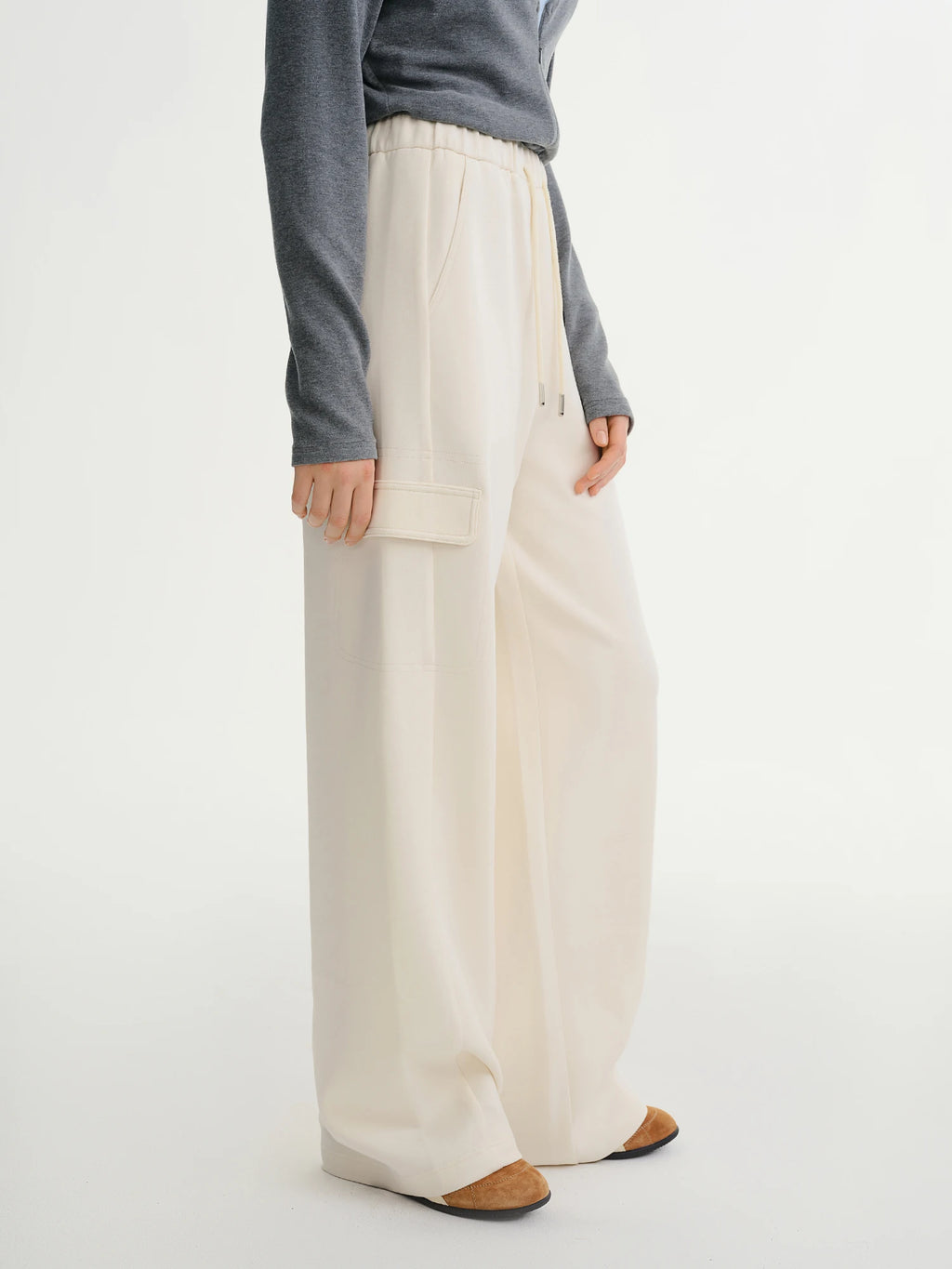 DUSHU Plus-size Women's Oversized Wide-leg Drawstring Cargo Pants Winter 2025 Collection Relaxed Rhythm Casualwear Winter New