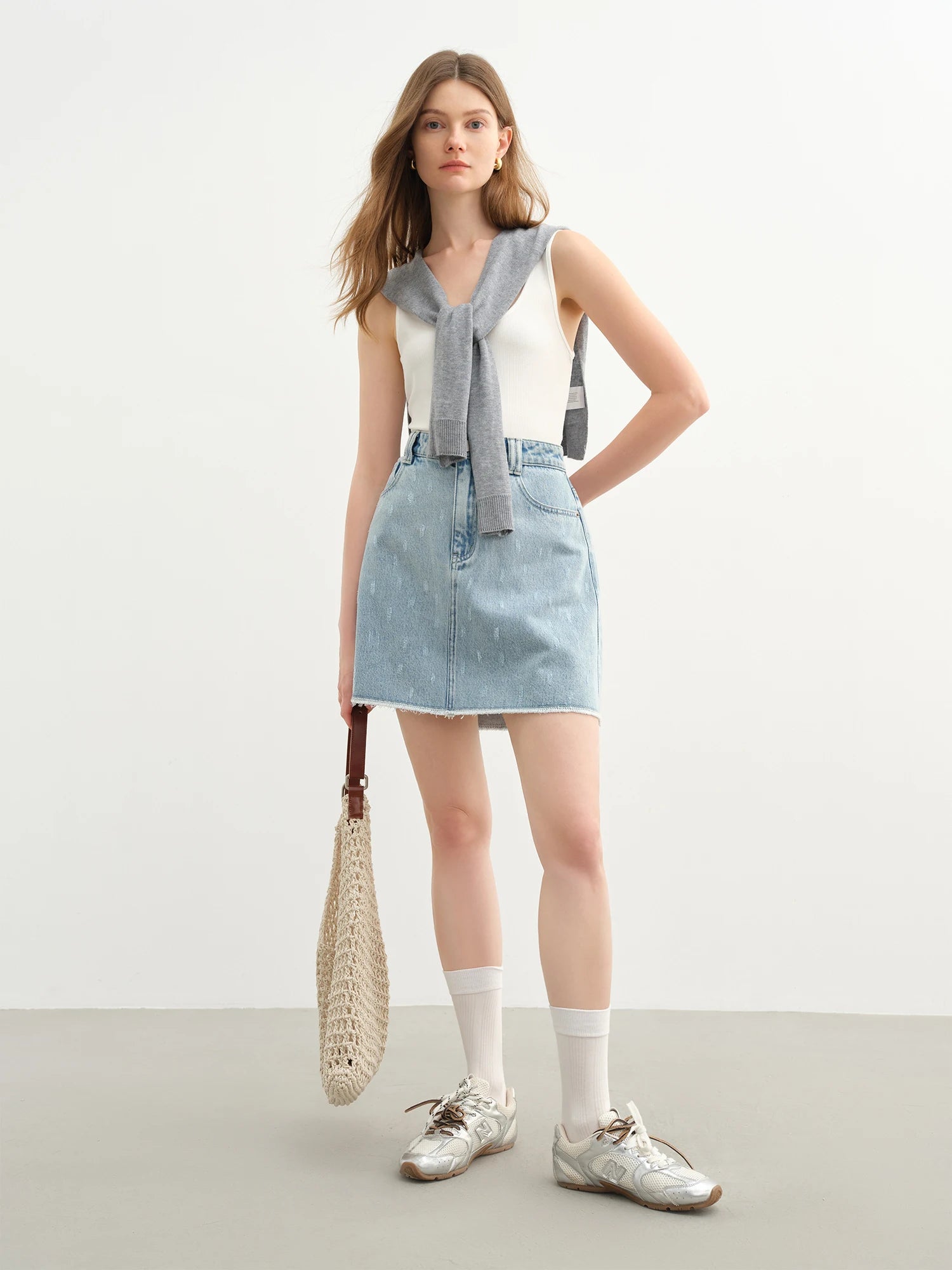 DUSHU Plus Size Women Denim Short Skirt 2025 Summer New Arrival Style Versatile Ripped High Waist Slim A-line Skirt 25DS82295