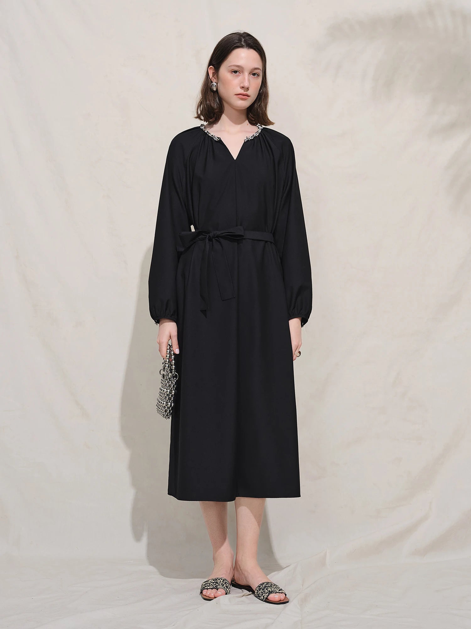 DUSHU Plus Size Fashion Casual Long Black Dress For Women 2025 Autumn New Arrival Commuting All-match Dress 25DS83283