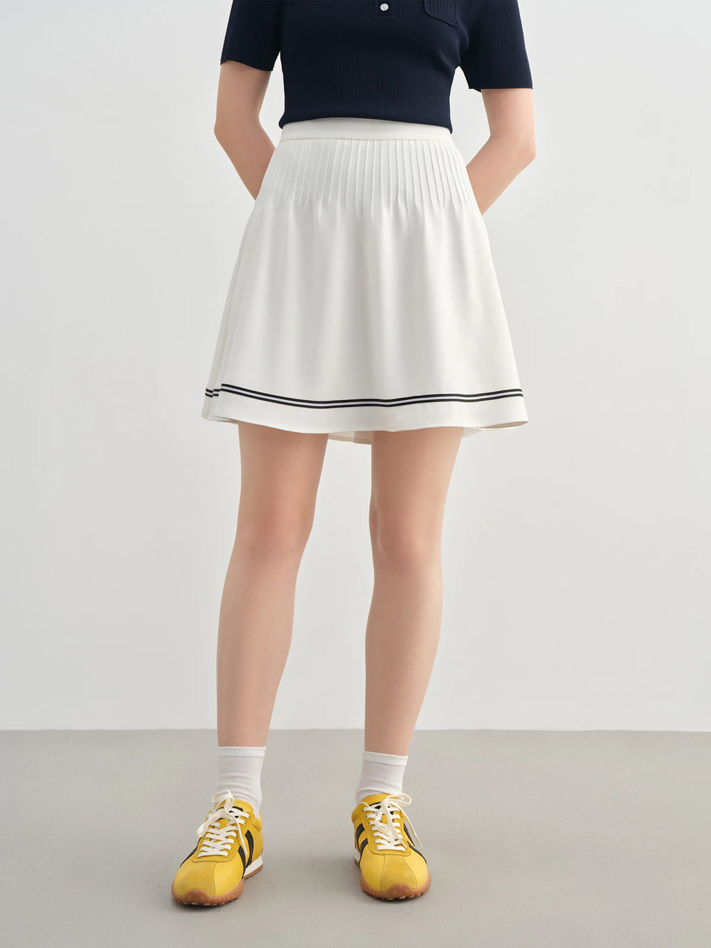 DUSHU Plus-Size Women's Preppy High-Waisted Contrast Fabric Skirt - Slimming 2025 Summer New Design White Skirts 25DS82441