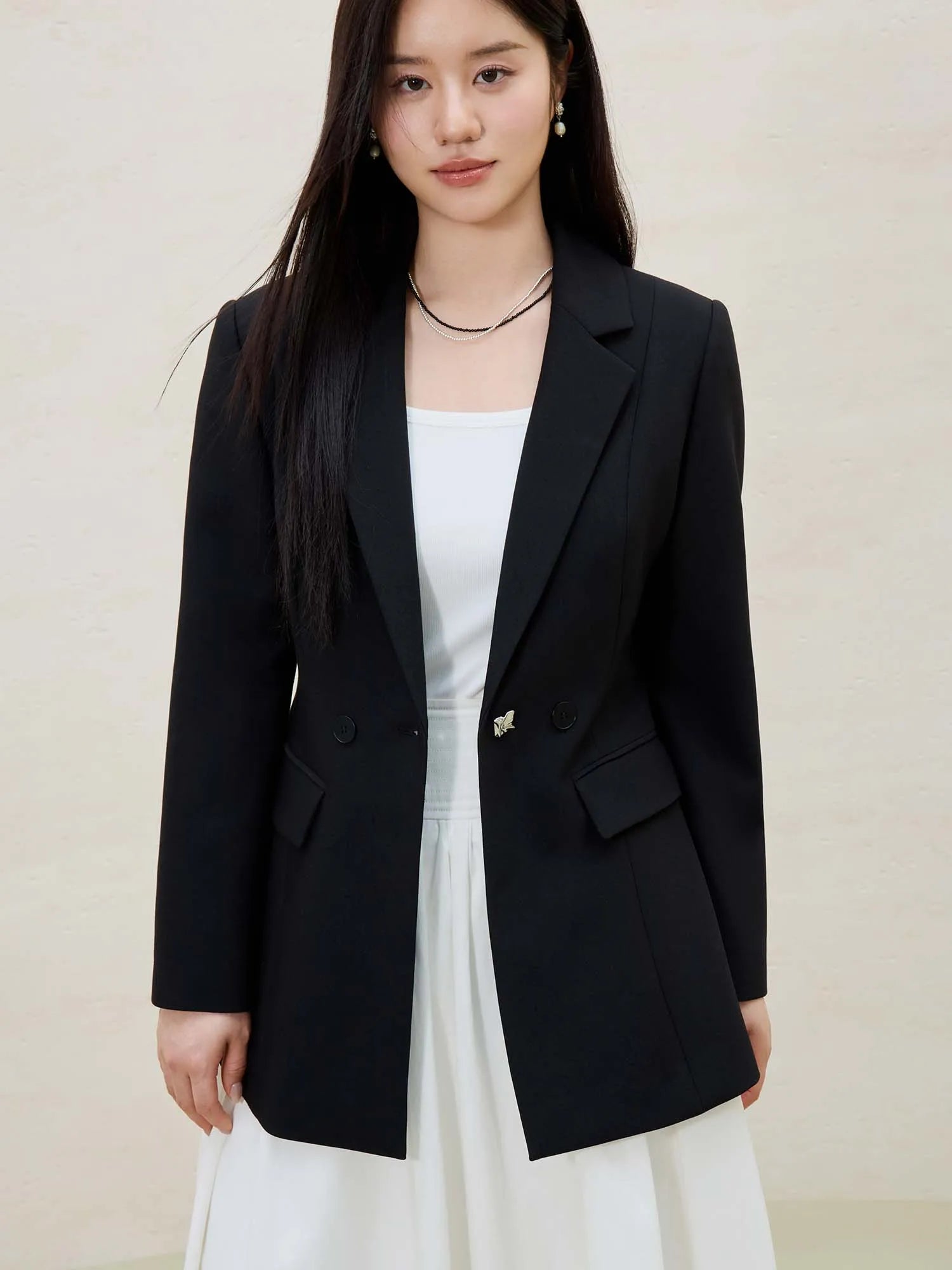 DUSHU Women Black Blazer 2025 Spring Simple Temperament Slim Blazers Coats Two Button Decoration Office Lady Coat 25DS81145