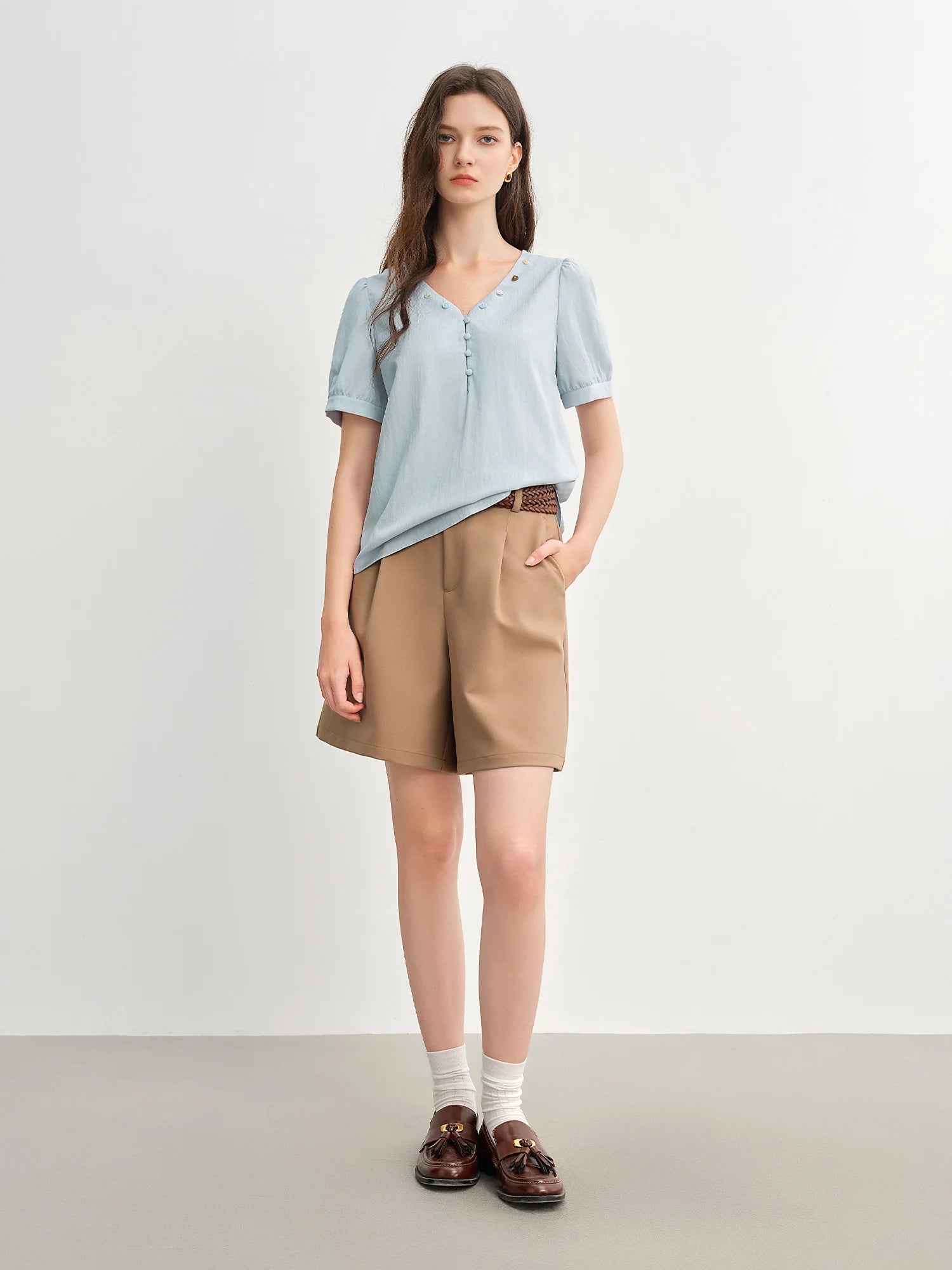 DUSHU Plus Size Women Colorful Button Decorations V-neck Blouse 2025 Summer New Arrival Fashionable Short Sleeve Shirt 25DS82907