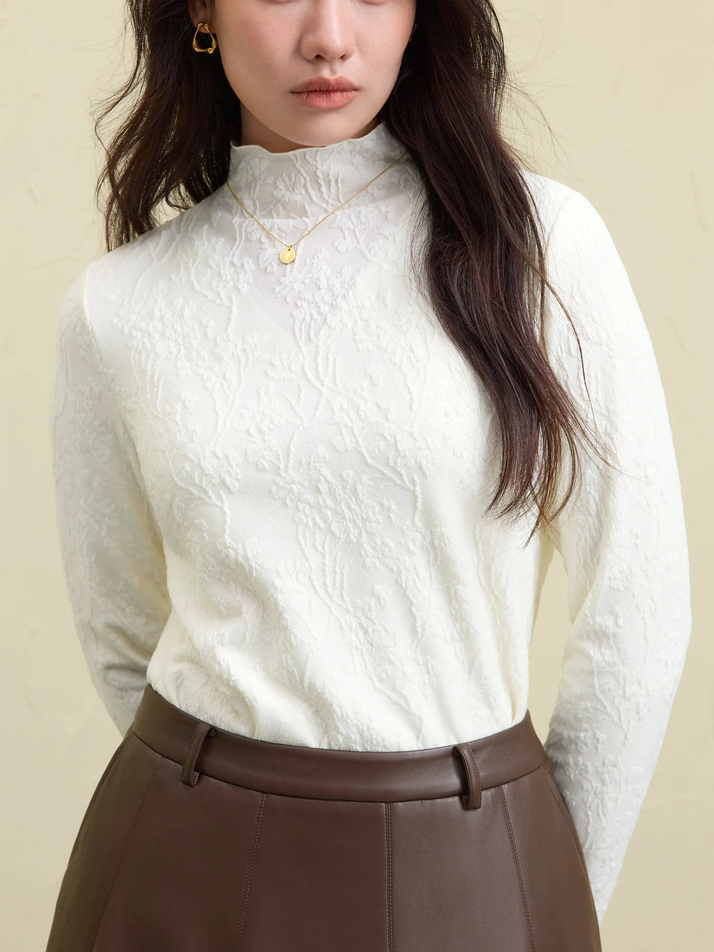 DUSHU Women Lace Blouses Velvet Lining Design Gentle Style Female Winter Black Lace Shirt Office Lady Pullover Tops 24DS84652