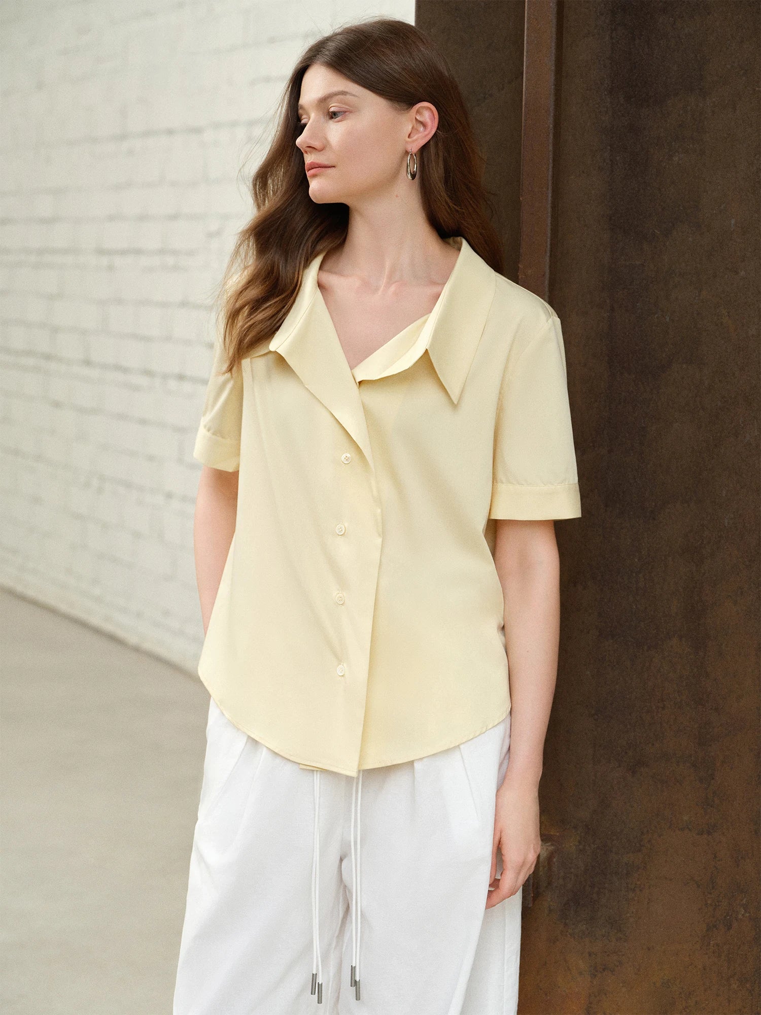 DUSHU Plus Size Women's Clothing Design Simple Lapel Commuter Shirt 2025 Summer New Simple Fashion Blouses Top 25DS82319