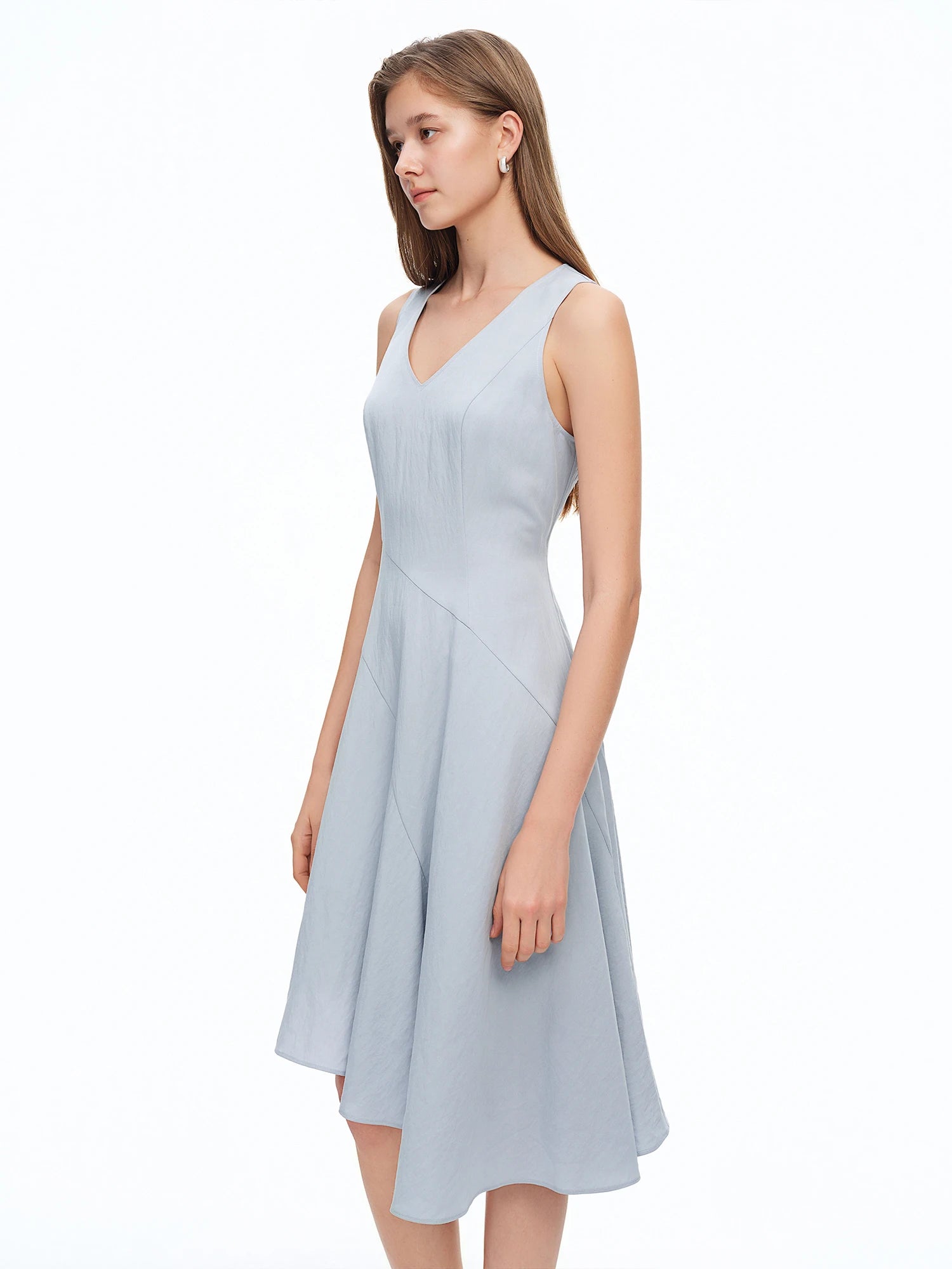 DUSHU Women's Asymmetrical Wave Hem Backless Crop Top Dress Bias Cut Waist-tightening Summer 2026 New Arrival Lyocell Dresses