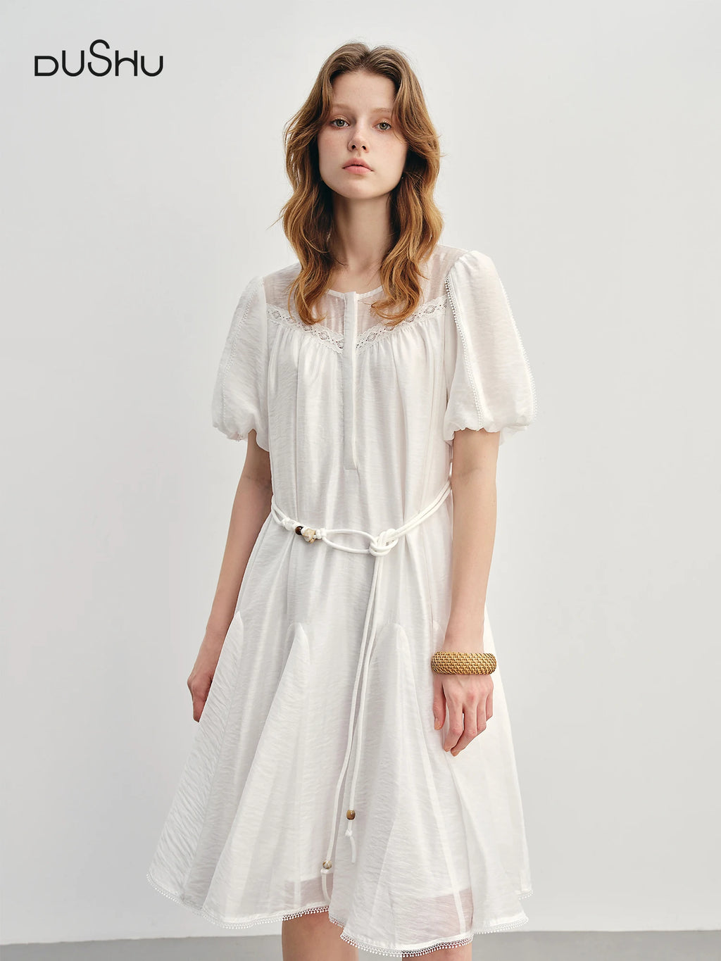 DUSHU French Romantic Dress 2025 Summer Simple Temperament Hollow Fashion Waist Slimming Dress 25DS88034