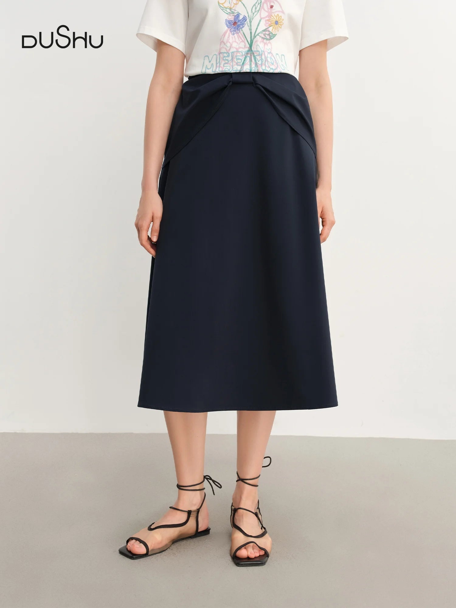 DUSHU Plus-Size Women's High-Waisted Slimming A-Line Long Skirt with Stylish Bow Design - 2025 Summer New skirts 25DS82468