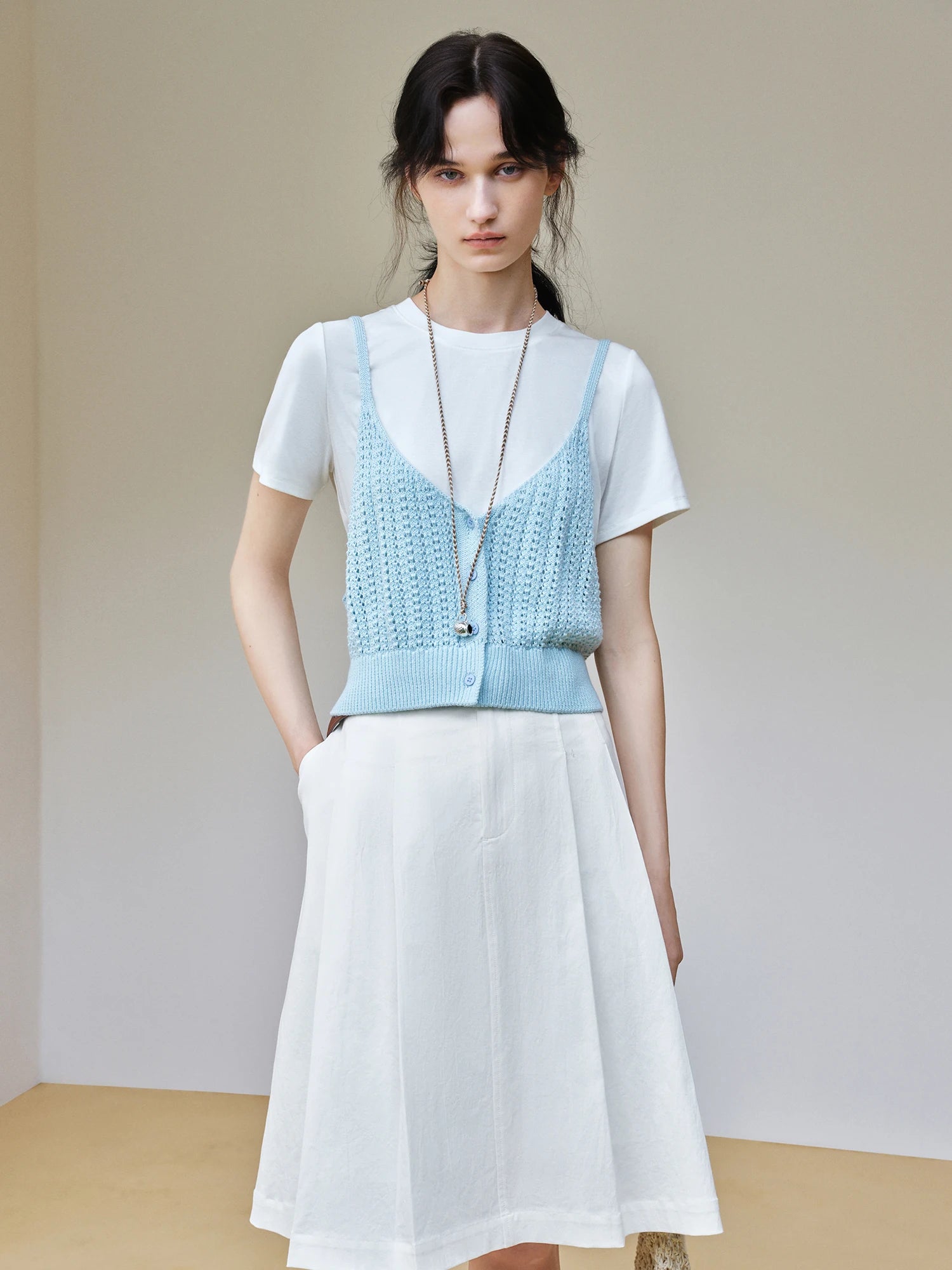 DUSHU Women's Simple Woven T-shirt Suspenders Suit 2025 Summer New Fashion Slim Two-piece Suit 25DS82766