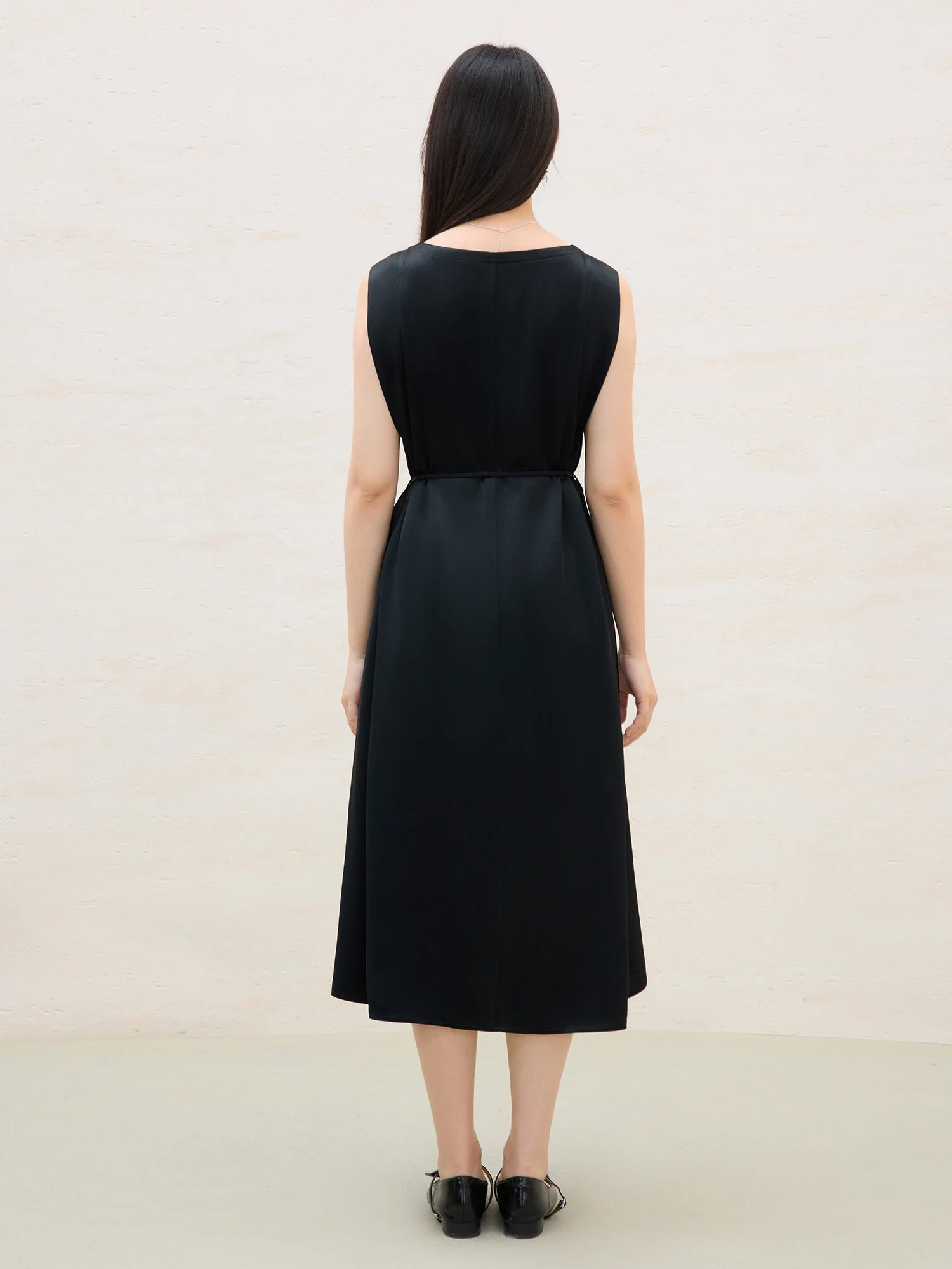DUSHU Plus Size Acetate Long Black Dress 2025 Summer New Arrival Commuting Temperament Sleeveless Vest Dress for Women 25DS82501