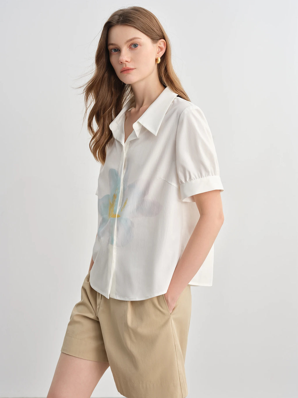 DUSHU 2025 Summer Women's Curve-Flattering Artistic Print Shirt - Relaxed Fit & Unique Pattern Design for Casual Chic