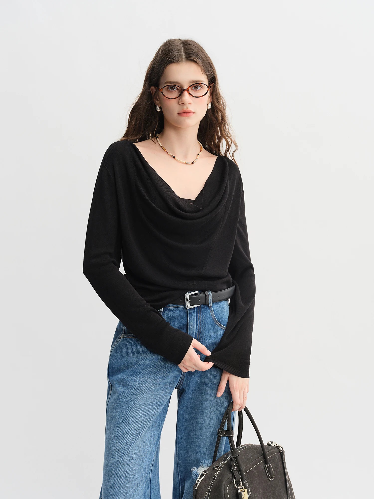 DUSHU Lyocell Slimming Sweater 2025 Autumn New Arrival Black Long-sleeved Top with Ruffled Collar 25DS83052