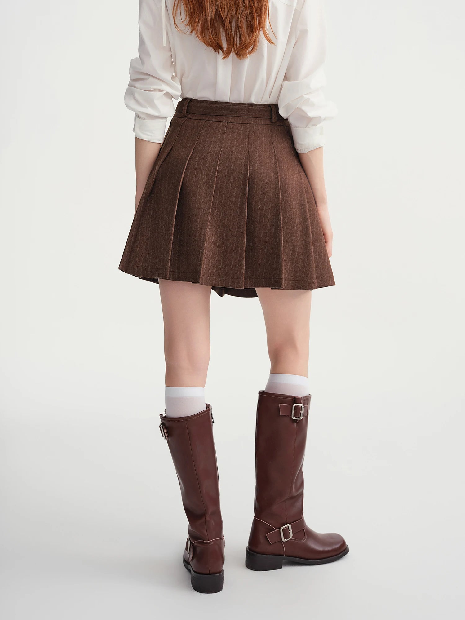 DUSHU Plus-Size Women's Dark Stripe Pleated Skirt with Fabric Belt Fall-Winter 2025 New Arrival A-Line Mini Skirt Brown Skirts
