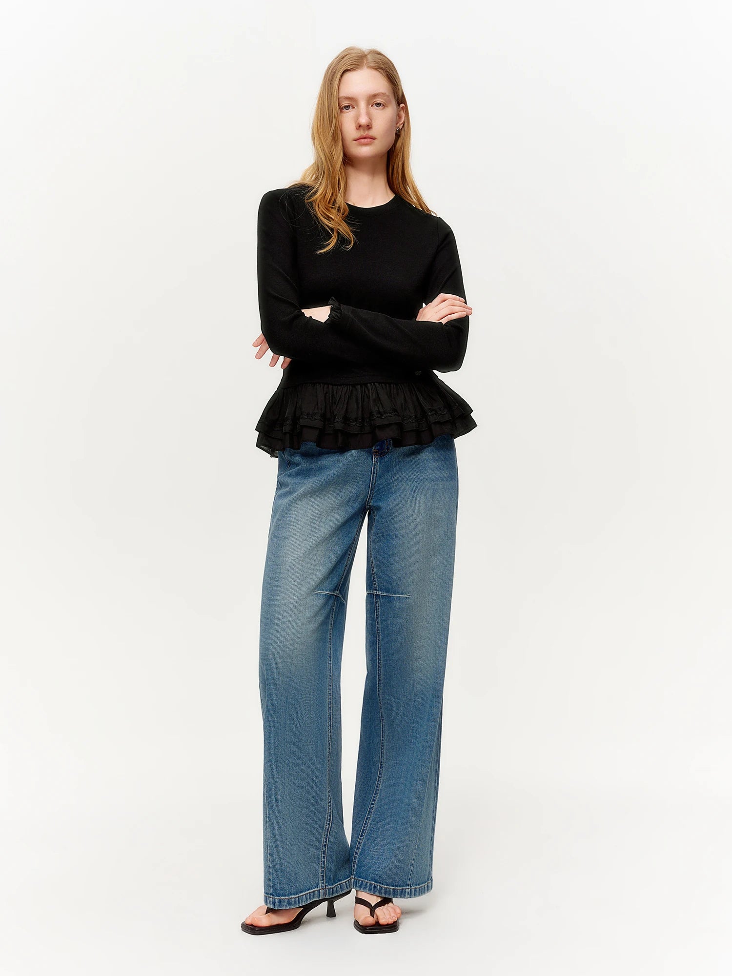 DUSHU Spring Women's Round Neck Ruffle Trim Knitted T-Shirt - Flattering Ribbed Texture Base Layer for Casual and Layering Wear