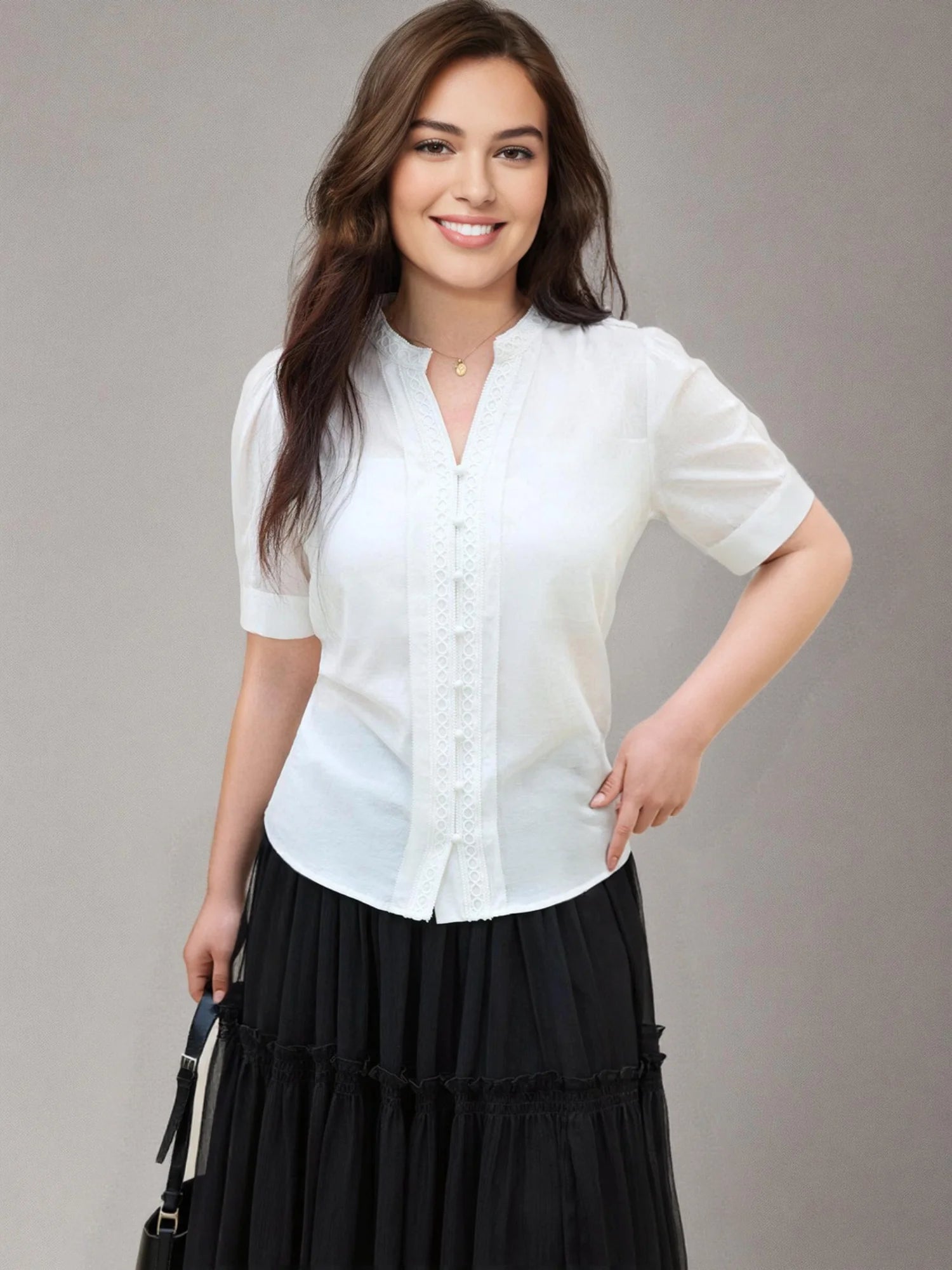DUSHU Plus Size Women French Style Lace Short-sleeved Blouse 2025 Summer New Arrival Commuting Temperament Gentle Top 25DS82500