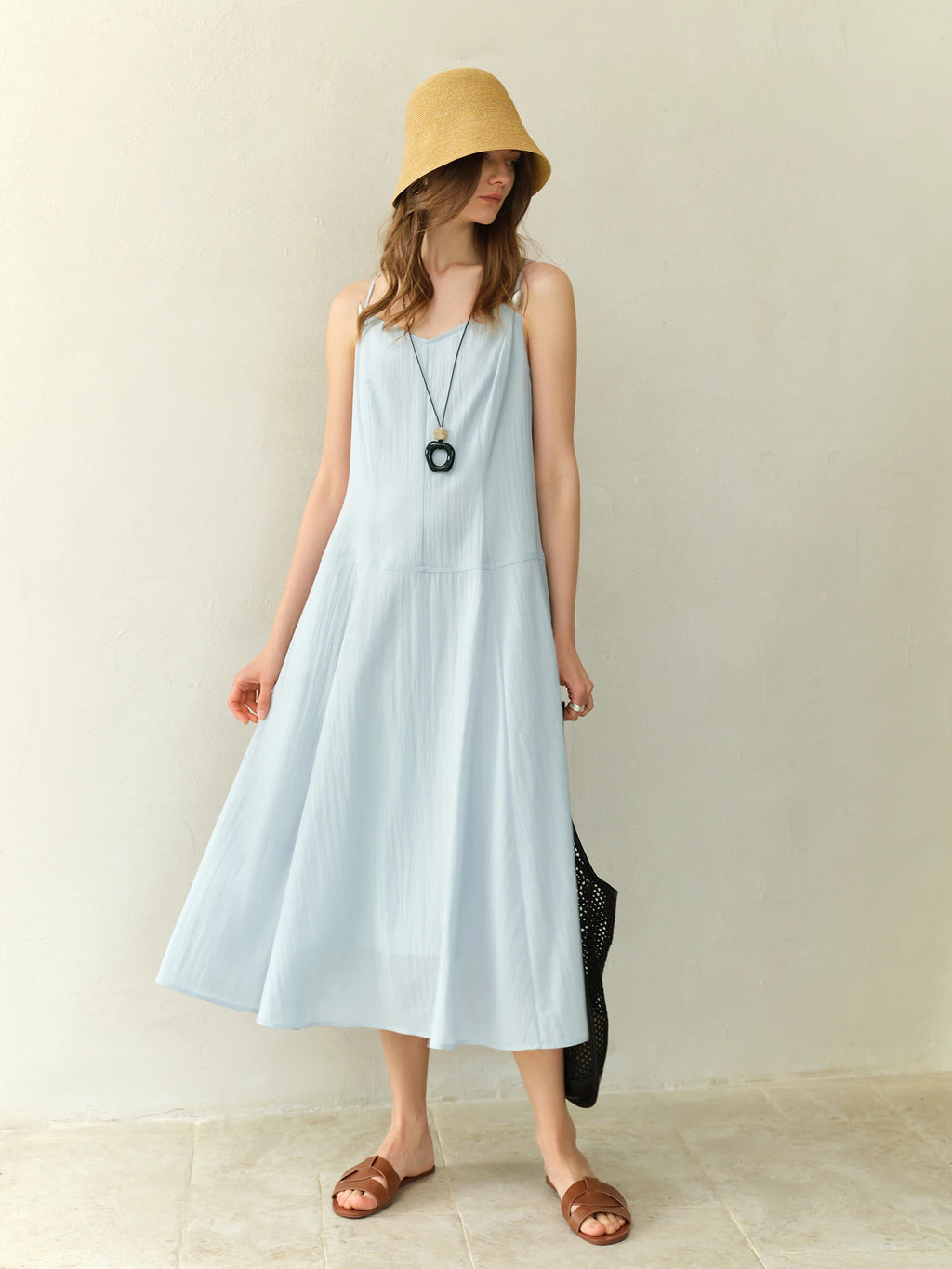 DUSHU Plus Size French V-neck Water Drop Metal Buckle Suspender Dress 2025 Summer New Temperament Dress 25DS82435