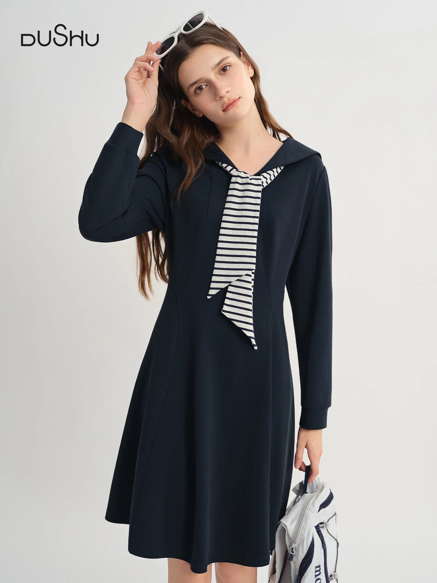 DUSHU Colleg Style Contrasting Color Wraparound V-Neck Long Dress 2025 Fall New Arrival Stylish Slimming 25DS83325+25DS83242