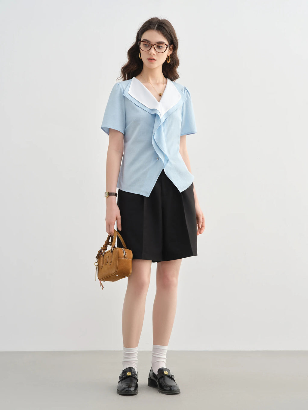 DUSHU Plus Size Summer New Arrival V-Neck Short-Sleeve Shirt with Double-Layer Collar for Chic Stylish Wear 25DS82328