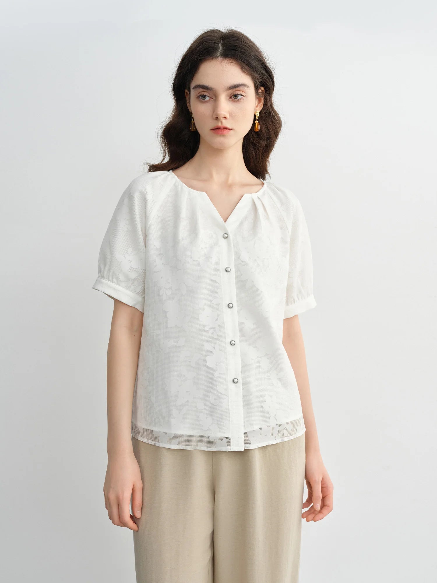 DUSHU 2025 Summer Women's Raglan Sleeve Shirt - Minimalist V-Neck Top with Breathable Cotton Blend for Office Chic Style