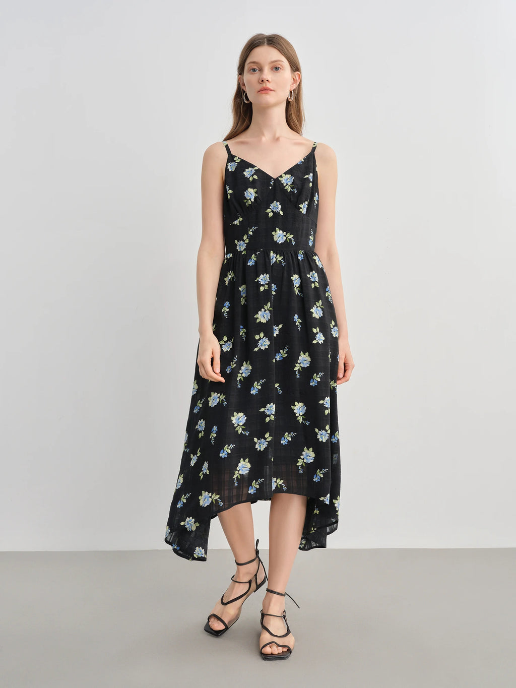 DUSHU Plus-Size Women's Floral Print Dress - 2025 Summer New Arrival Romantic Holiday All-Over Flower Slimming Design 25DS82591