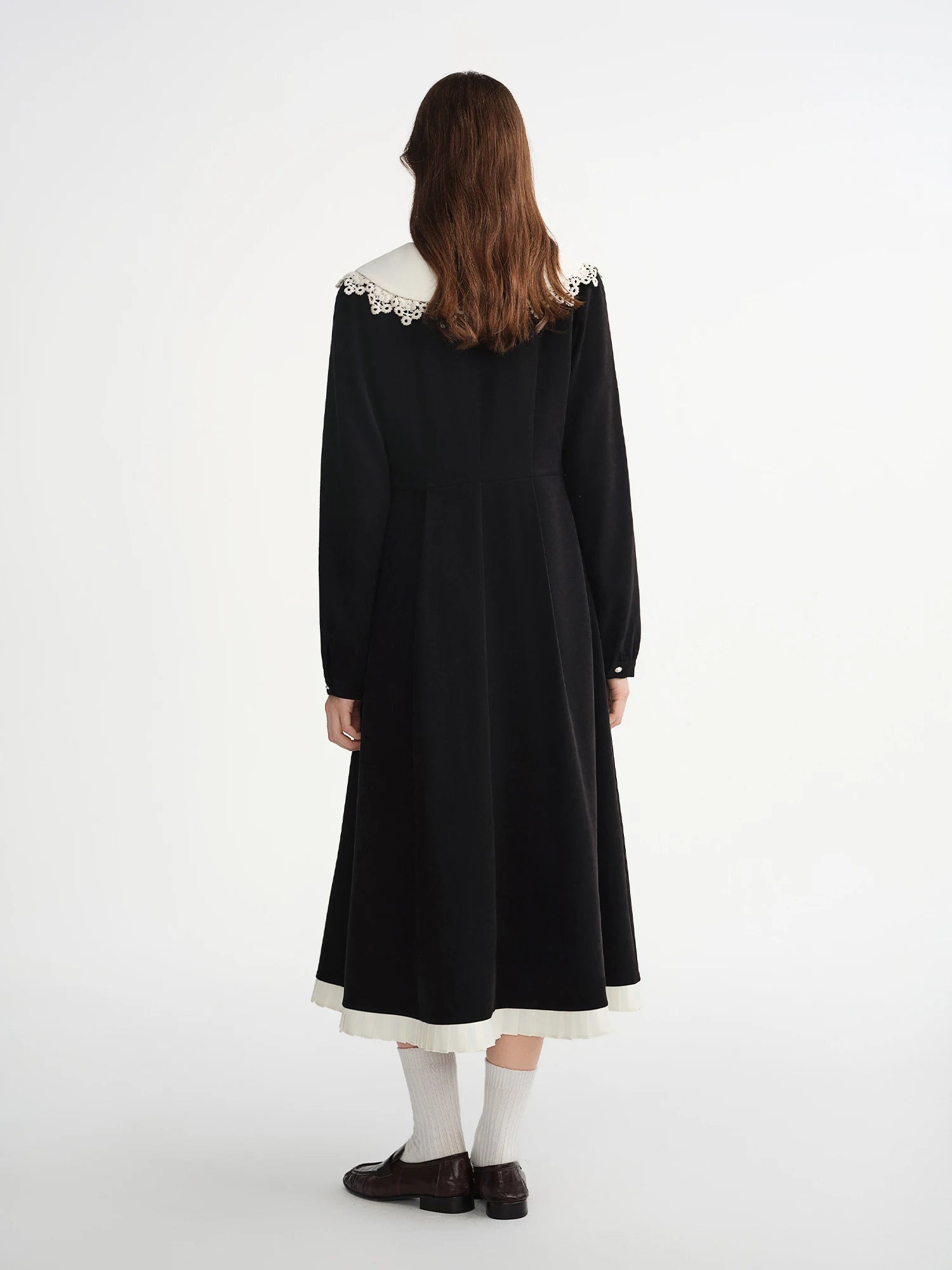 DUSHU Plus Size Women's Lace Applique Color-Blocked Turnover Collar Dress 2025 Winter New Arrival Piano Room Melody Collection
