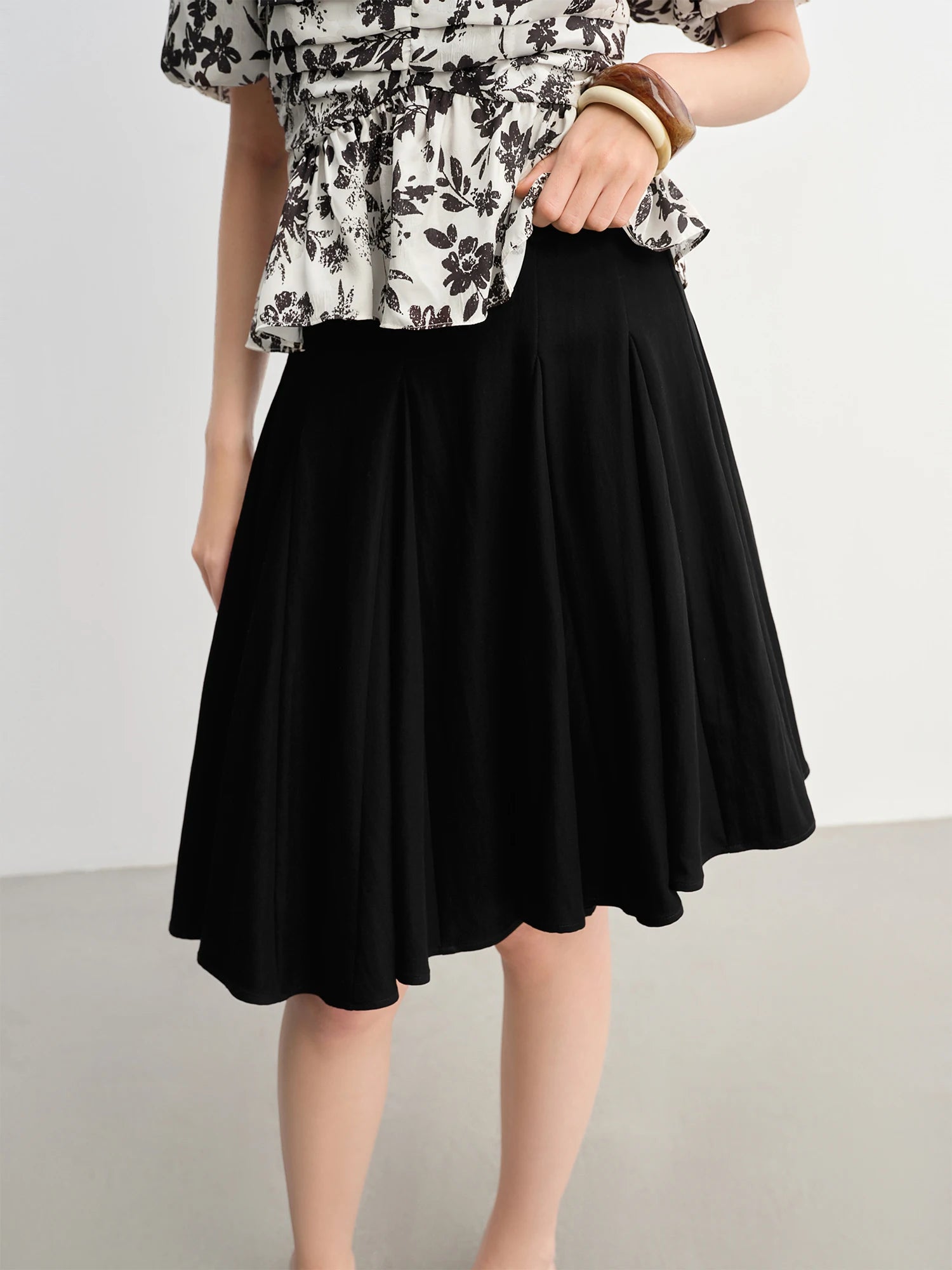 DUSHU High Waist Skirt Summer 2025 New Casual Fashion Insert Splicing Irregular Mini Skirt 25DS82972
