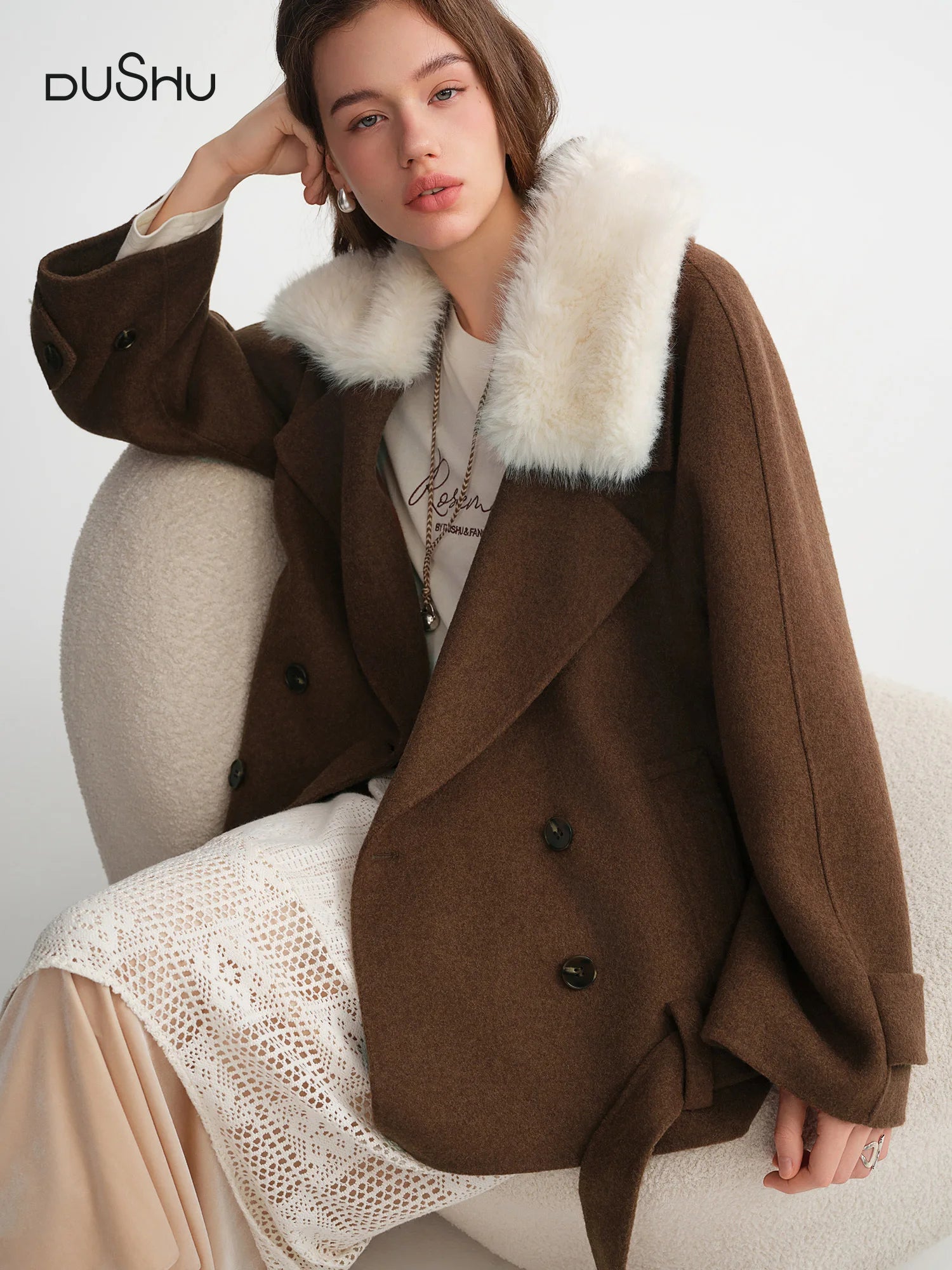 DUSHU Plus Size 2025 Women Detachable Faux Fur Collar Wool Coat Maillard Brown Overcoat Winter Warm Trench Vintage Outerwear