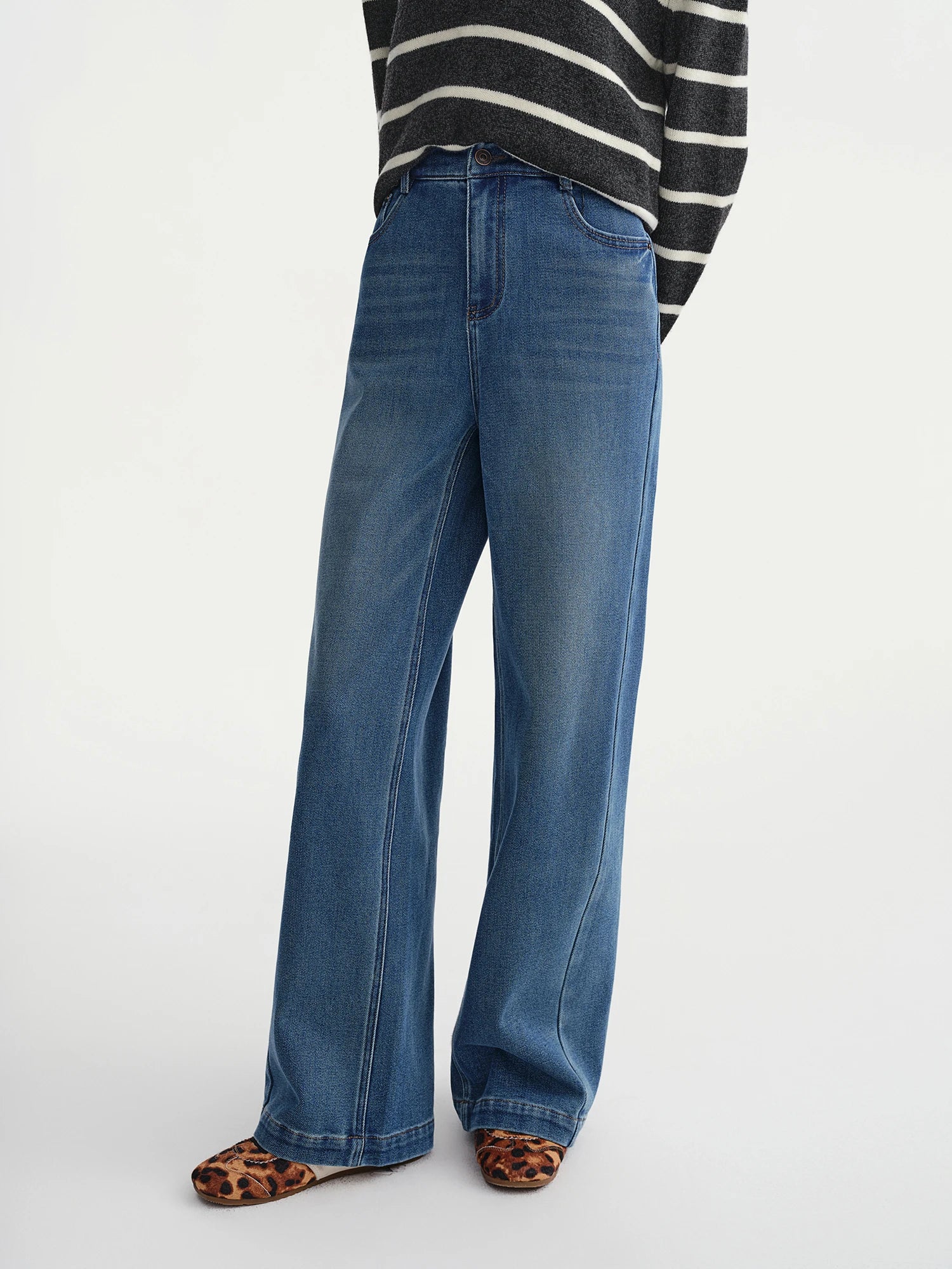 DUSHU Curved Side Seam Forward Wide-leg Jeans Women Slightly Straight Pants Loose Fit All-match Vintage Blue Unisex Ins Ulzzang