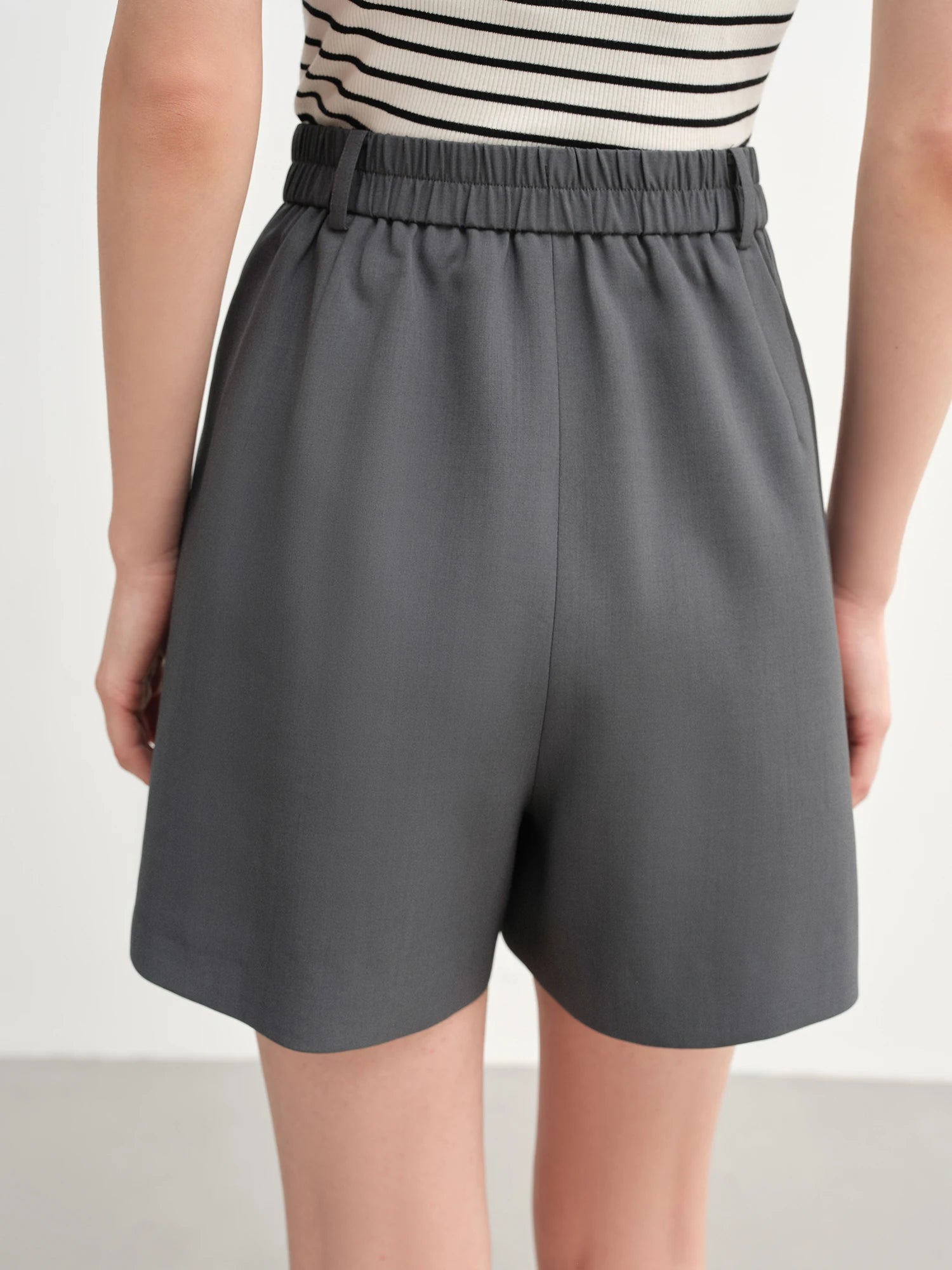 DUSHU 2025 Summer Curve-Flattering Office Shorts Skirt-Inspired Hem - Semi-Elastic Waist & Breathable Fabric for Casual Chic