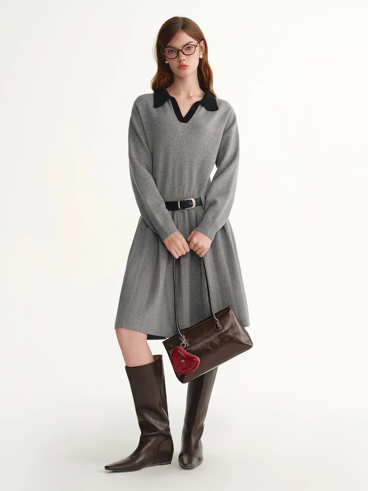 DUSHU Plus-Size Women's Elegant Sequence Bold Color Clash V-Neckline Deconstructed Knit Dress Winter 2025 New Arrival Grey Dress