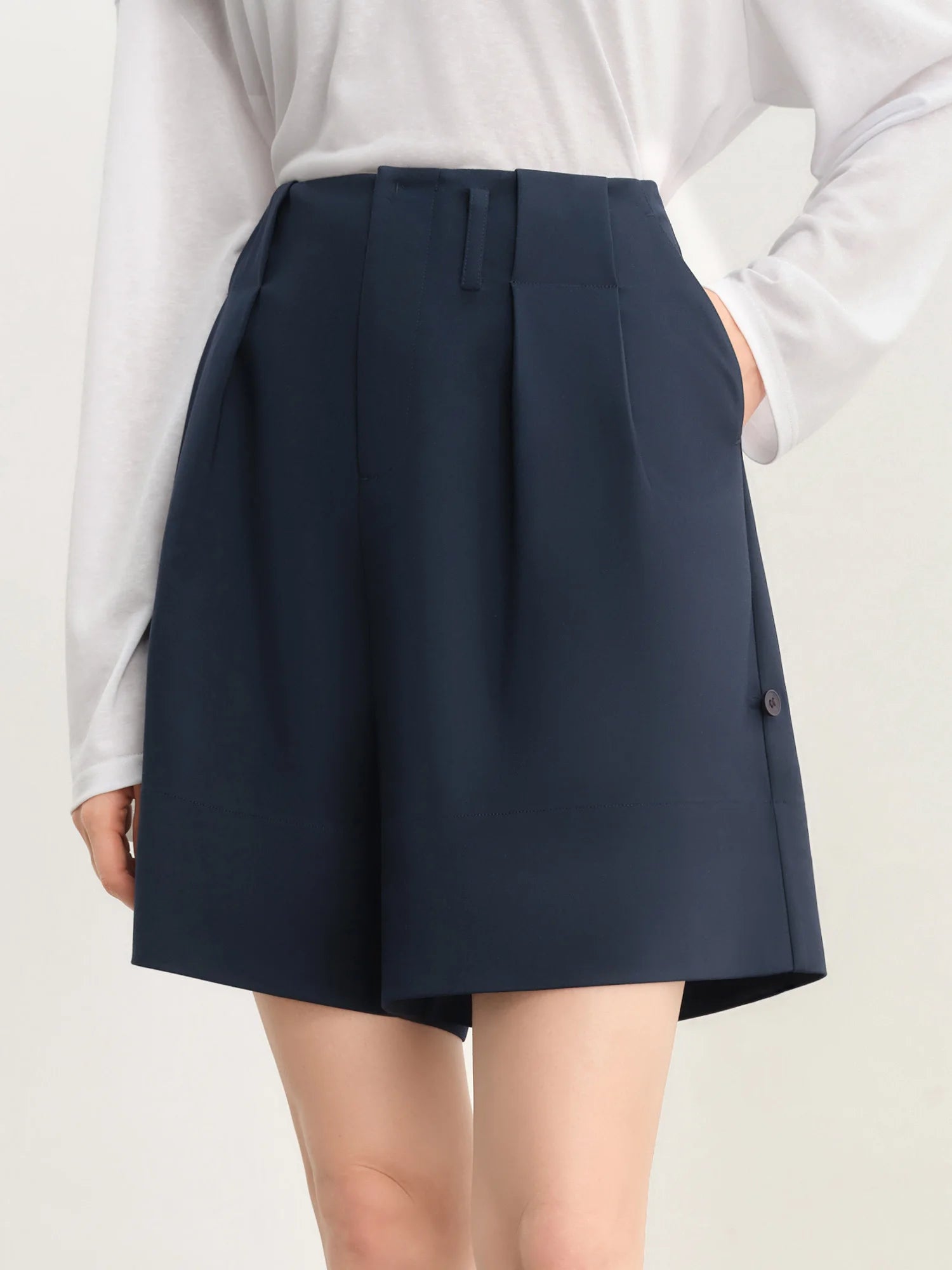 DUSHU 3D Pleated High-Waisted Rolled Hem Casual Shorts - 2025 Summer New Arrival Fashionable Wide-Leg Pants 25DS82825