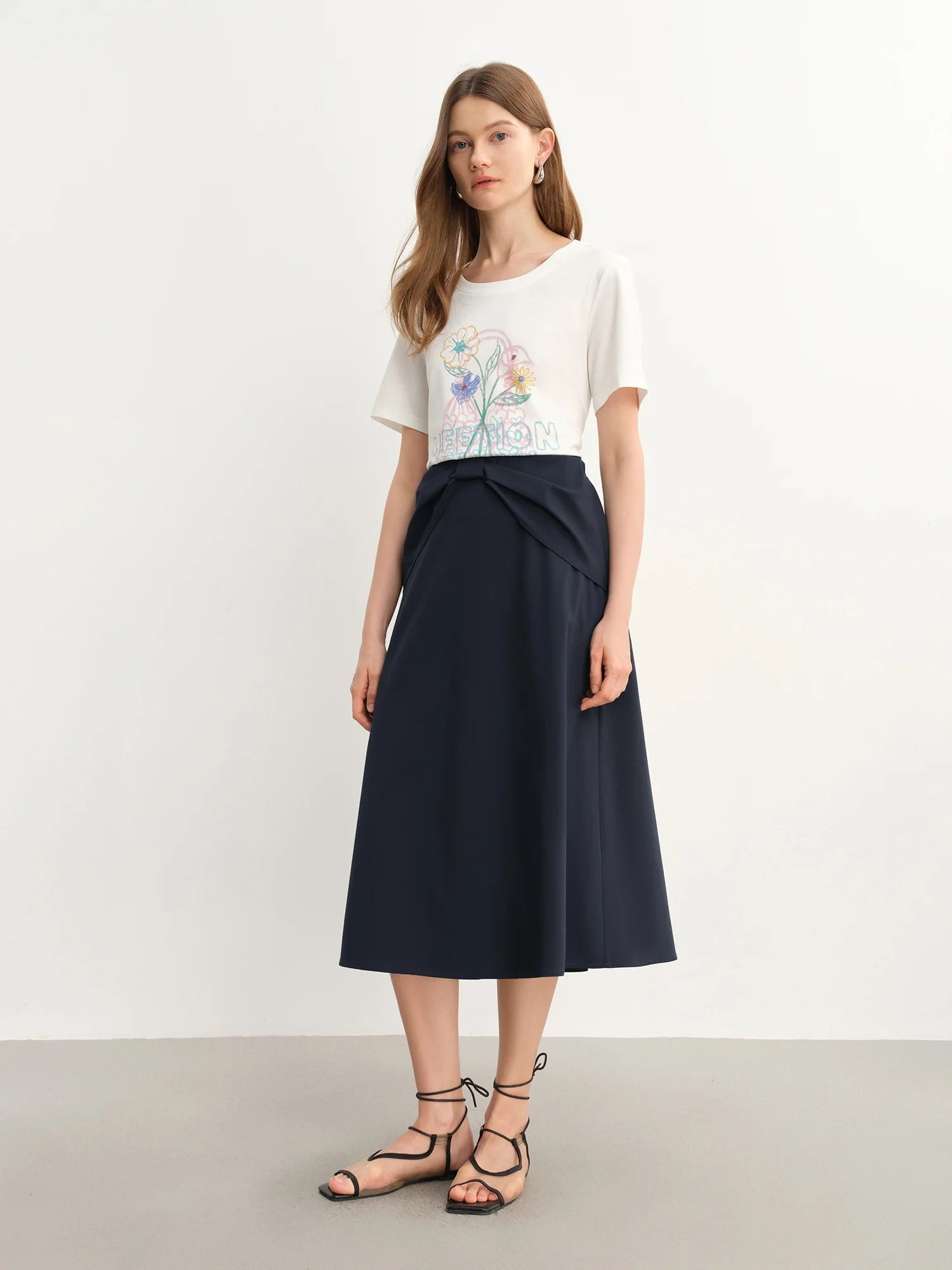 DUSHU Plus-Size Women's High-Waisted Slimming A-Line Long Skirt with Stylish Bow Design - 2025 Summer New skirts 25DS82468