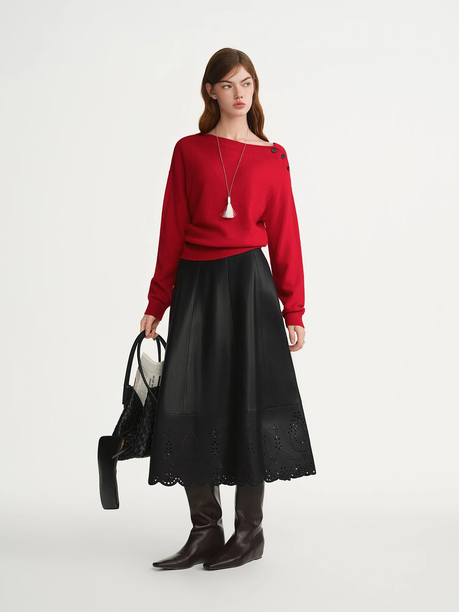 DUSHU Plus Size Women's Winter 2025 New Arrival Openwork Flower Shadow Leather Skirt with Elastic Waist and Carved Flower Design