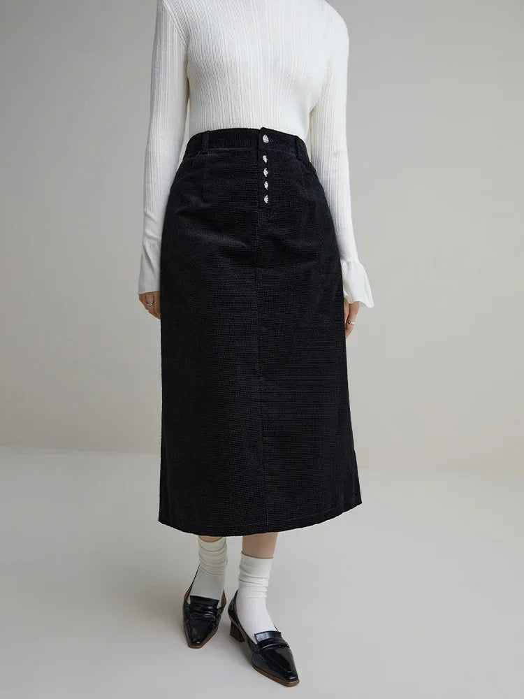 DUSHU Vintage Plaid Design High Waist Straight Tube Skirt for Women New Winter Corduroy Solid Color Casual Long Skirt for Female