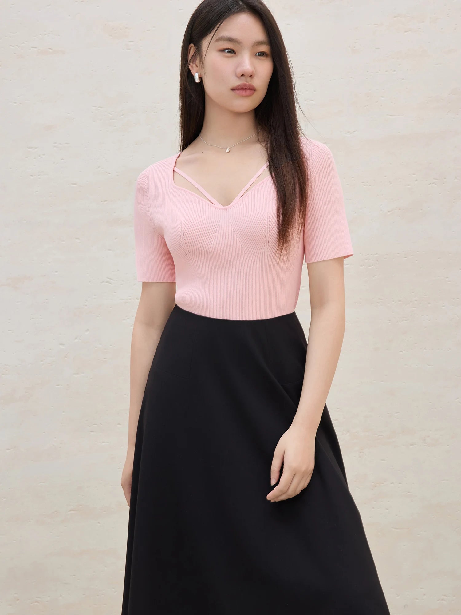 DUSHU Plus Size Commuting Simple Knitted Short-sleeved T-shirt Women 2025 Summer New Arrival Basic Versatile Tops 25DS82042