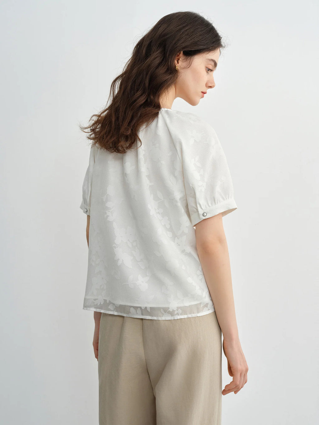 DUSHU 2025 Summer Women's Raglan Sleeve Shirt - Minimalist V-Neck Top with Breathable Cotton Blend for Office Chic Style