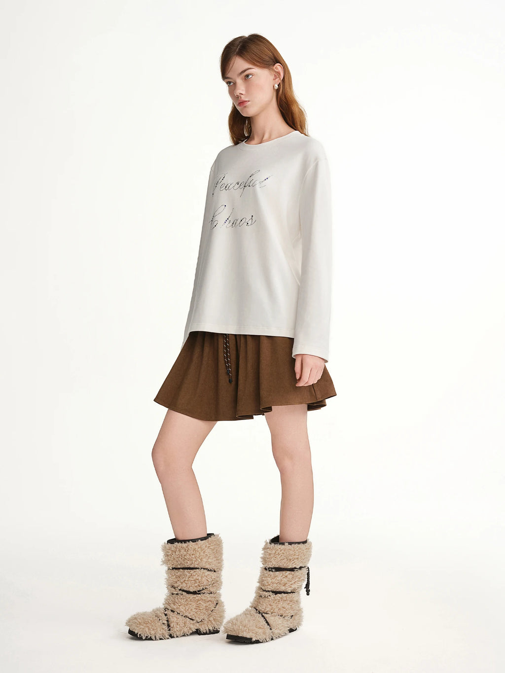 DUSHU Elegant Sparkling Shine Embellished Letter Long Sleeve Crew Neck Women's Base Layer T-Shirt 2025 Autumn Winter New Arrival