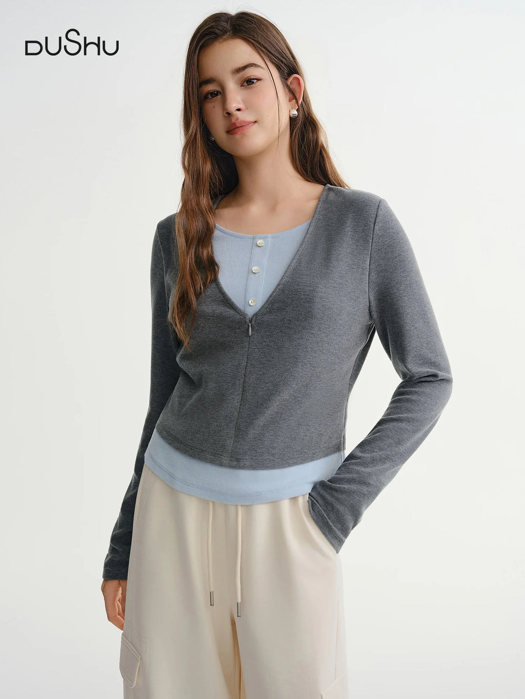 DUSHU Women Layered Design Bold Color Clash Mock Two-Piece Long-Sleeve Turtleneck Casual Versatile Flattering Slimming Top