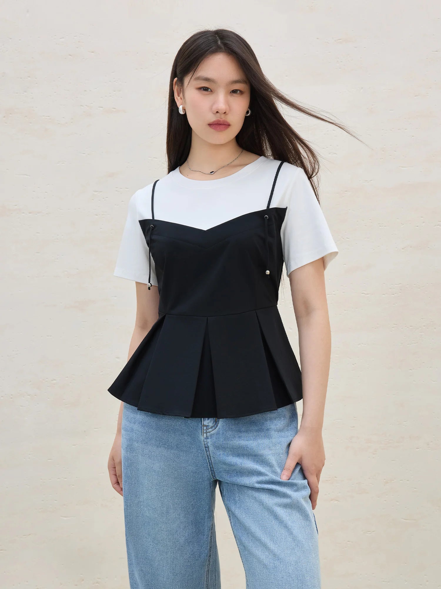 DUSHU Fake Two-piece Simple Commuter Strappy T-shirt For Women 2025 Summer New Arrival Fashionable All-match Tops 25DS82278