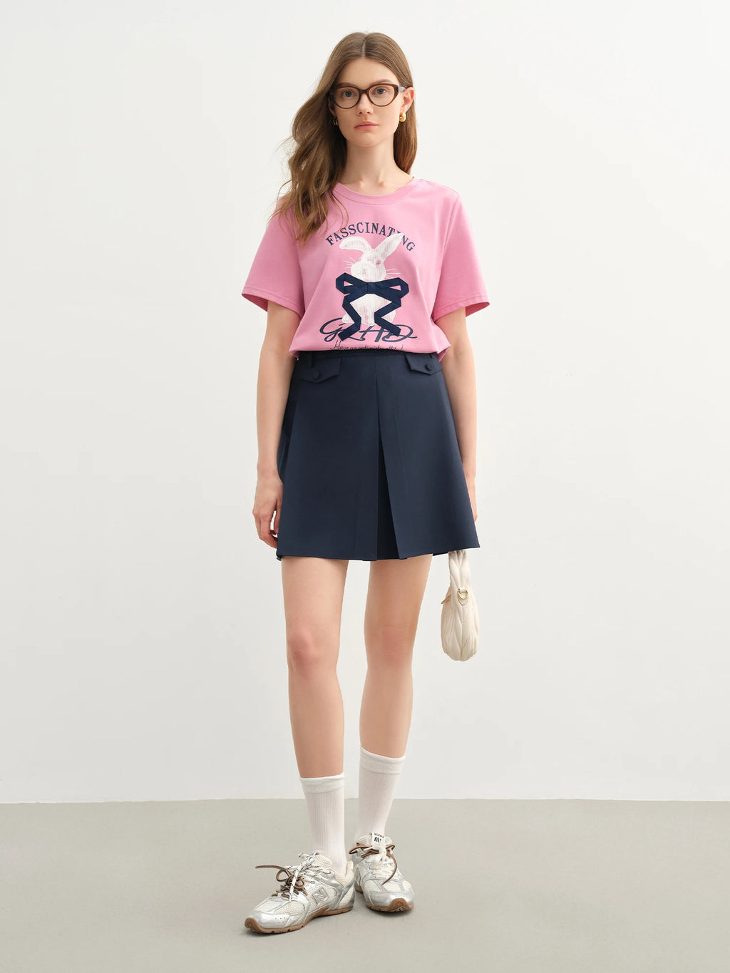 DUSHU Plus-size Women 2035 Summer New Style Tees Pixel Rabbit Print Short-sleeve T-shirt with Handmade Bow Ribbon Tees 25DS82361